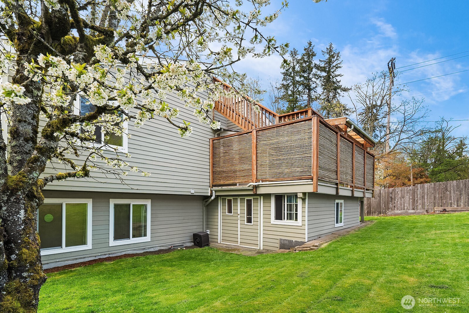 7608 113th Avenue SE
