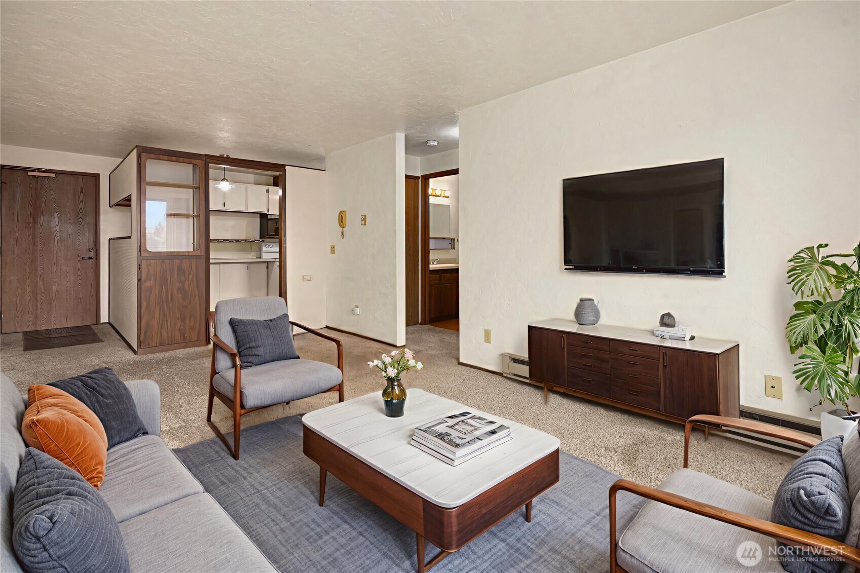 2100 N 106th Street Unit: 402