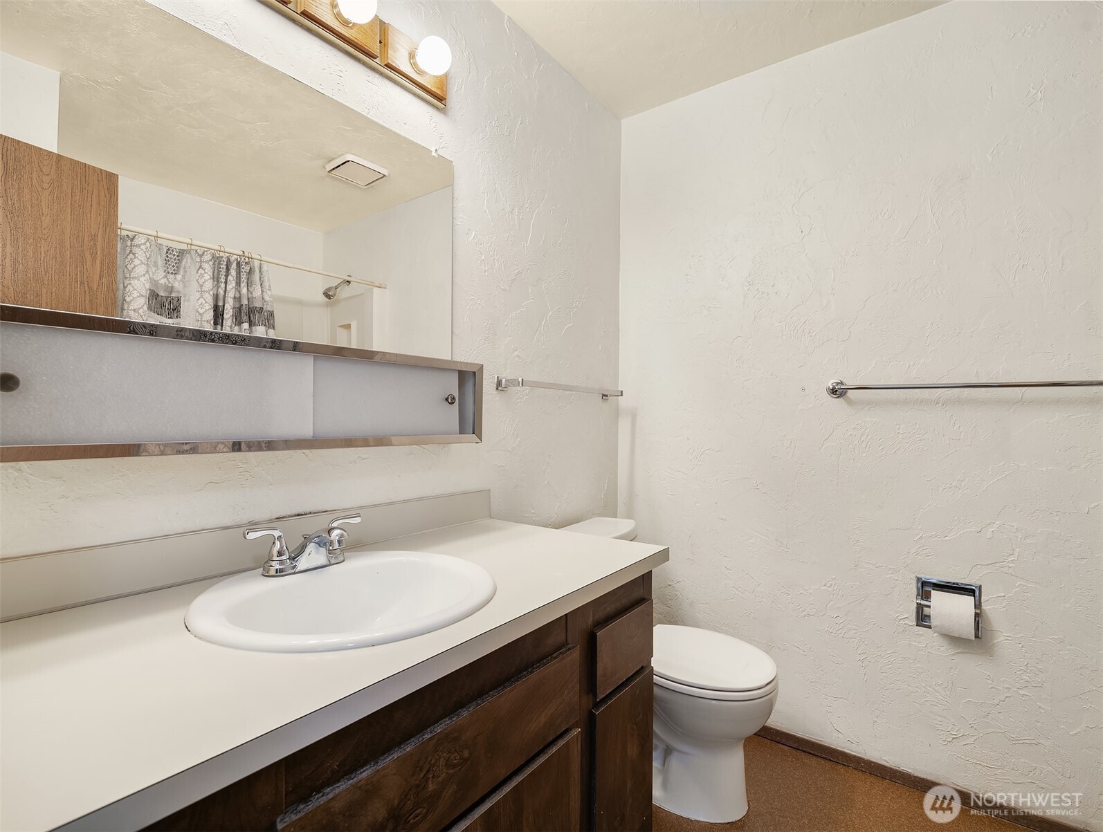 2100 N 106th Street Unit: 402