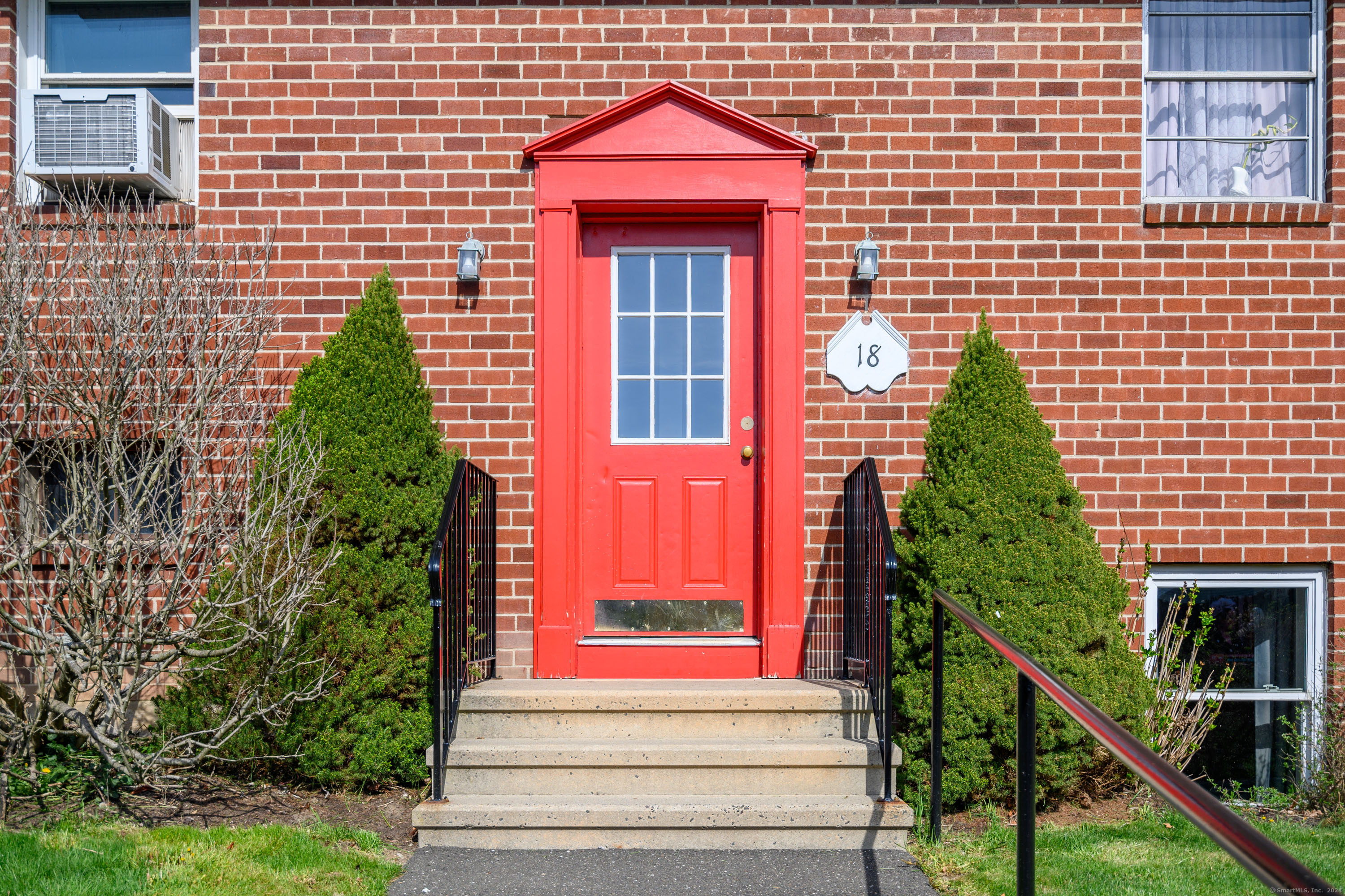 18 Fairview Drive APT 3