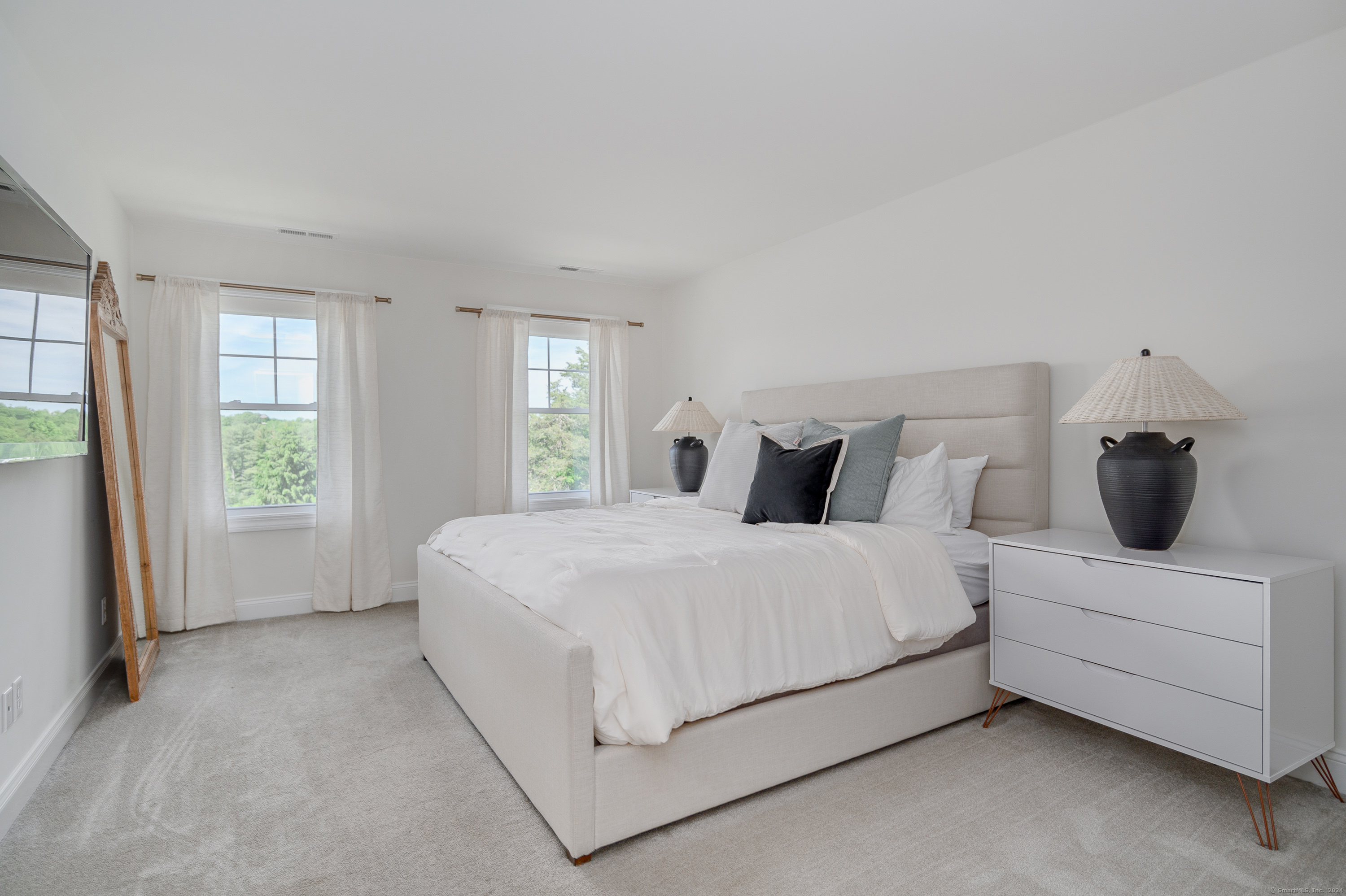 8 Galloping Hill Road
