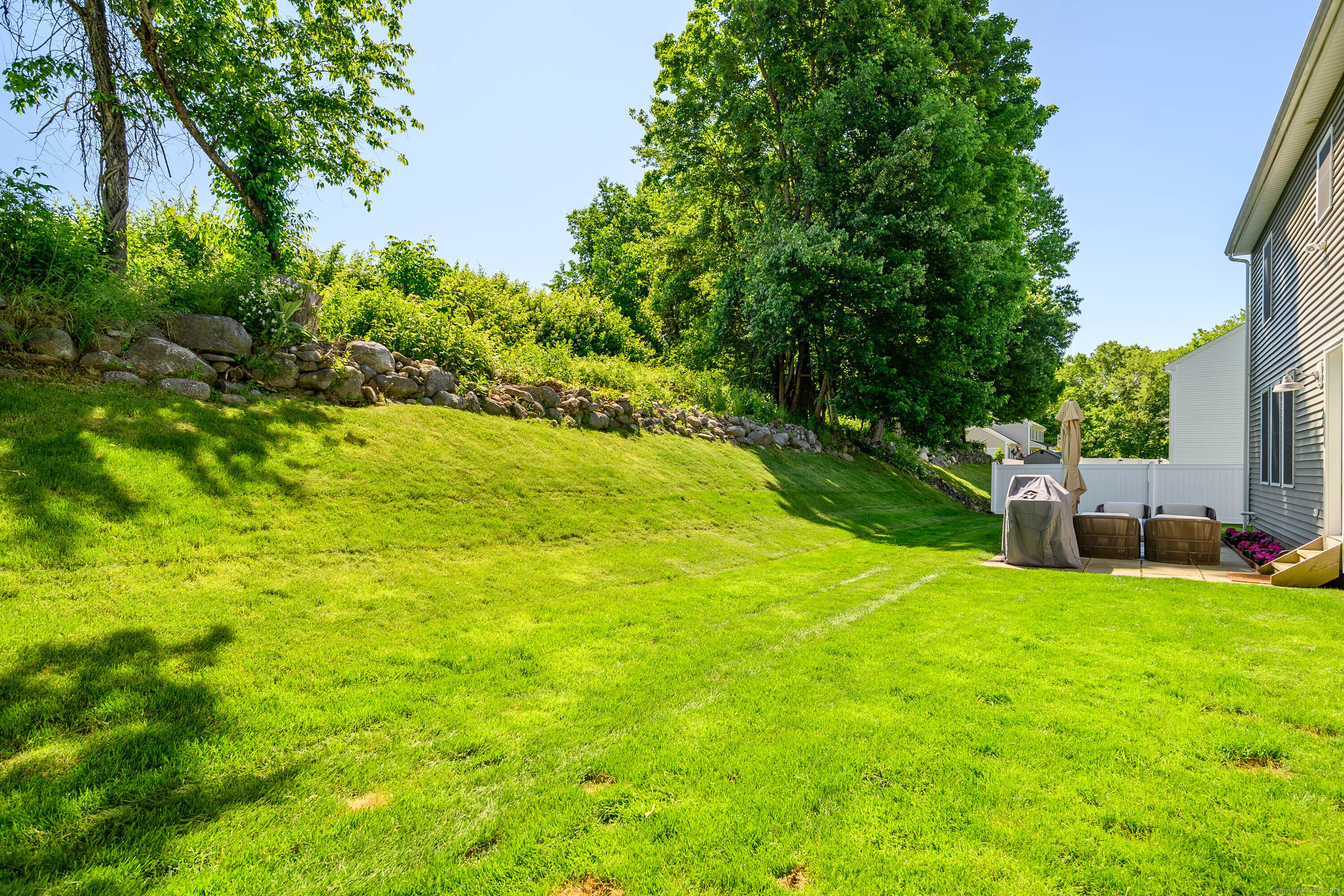8 Galloping Hill Road
