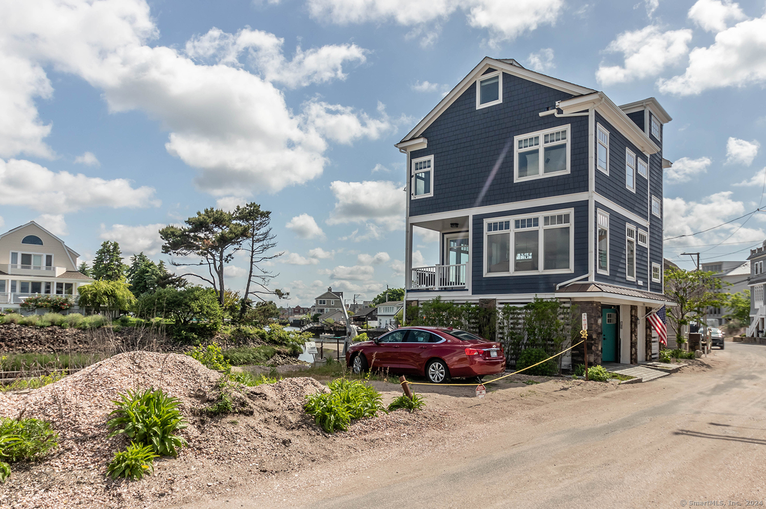 2154 & 2197 Fairfield Beach Road