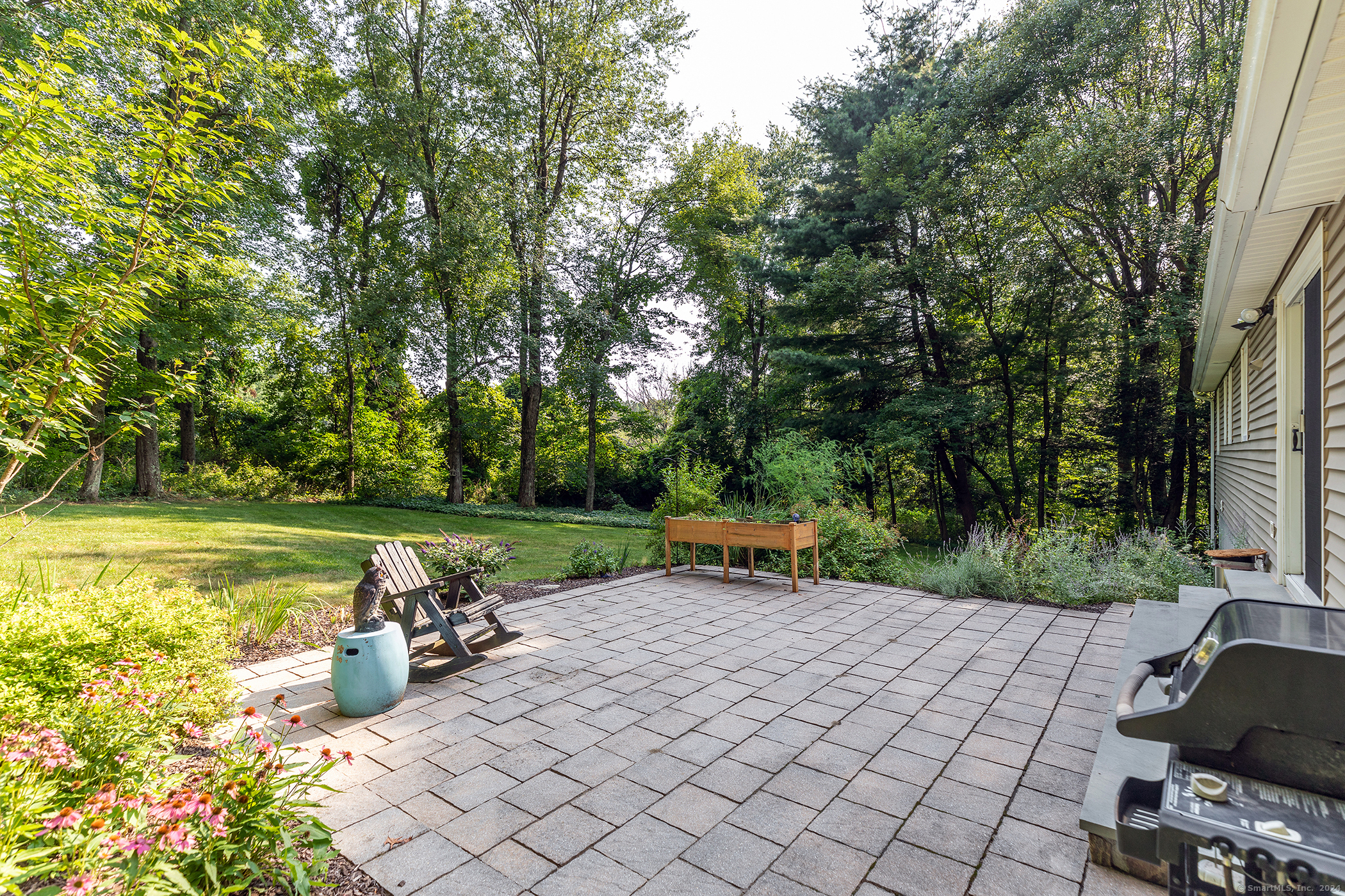 20 Buckskin Heights Drive