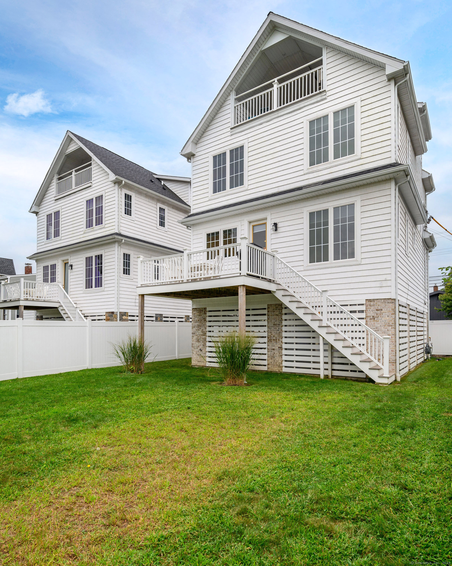 1033 Reef Road
