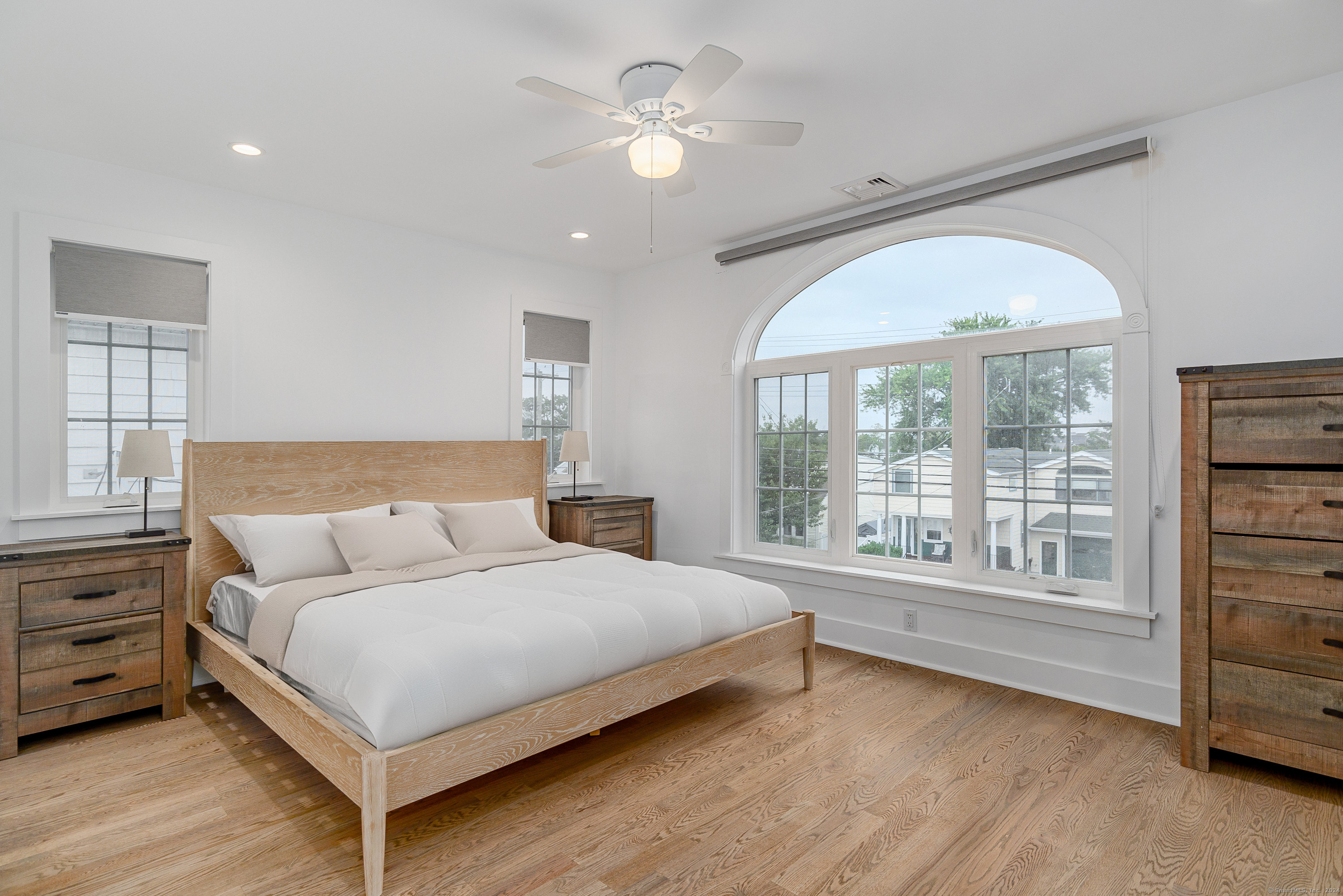 1033 Reef Road