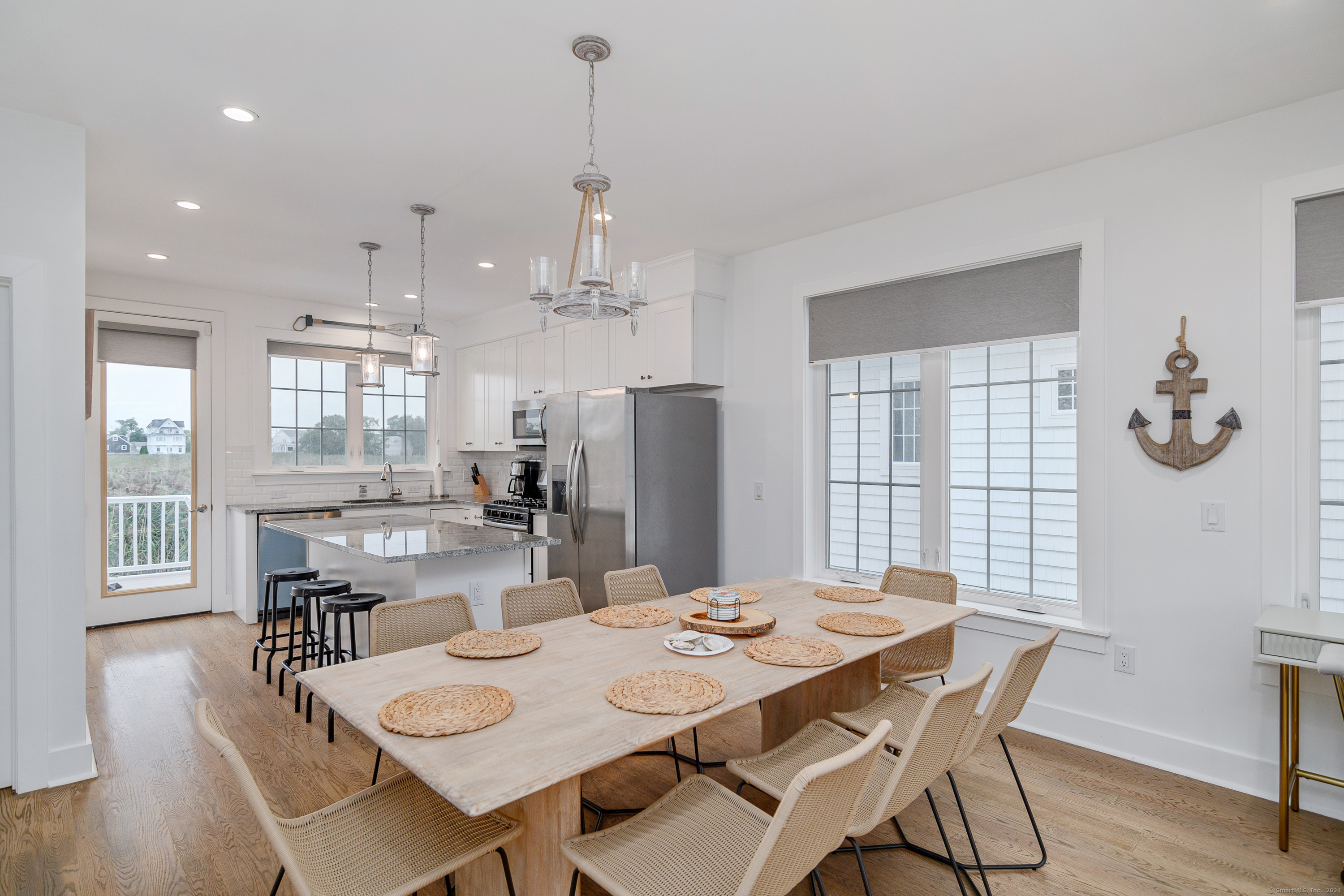 1033 Reef Road