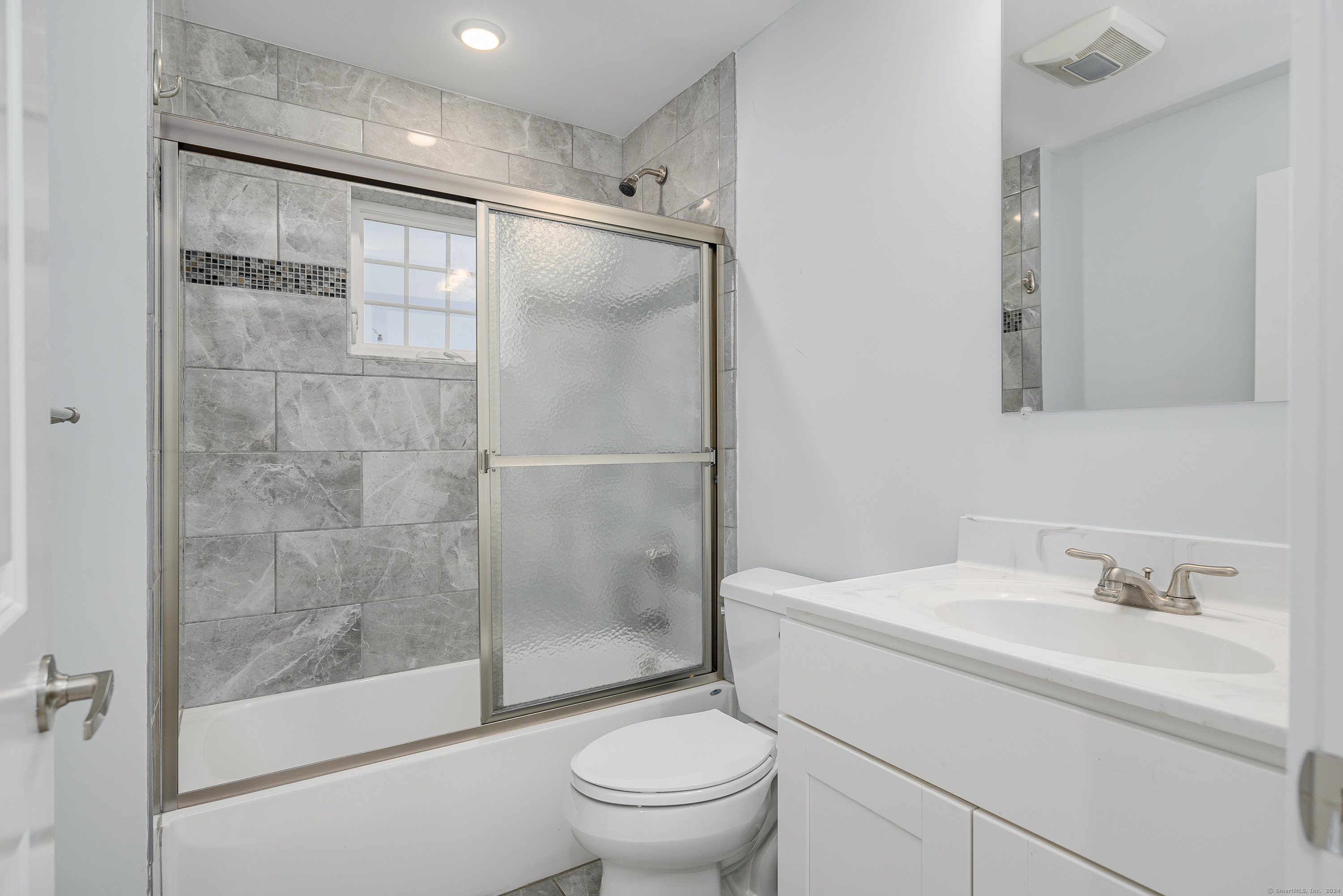 1039 Reef Road