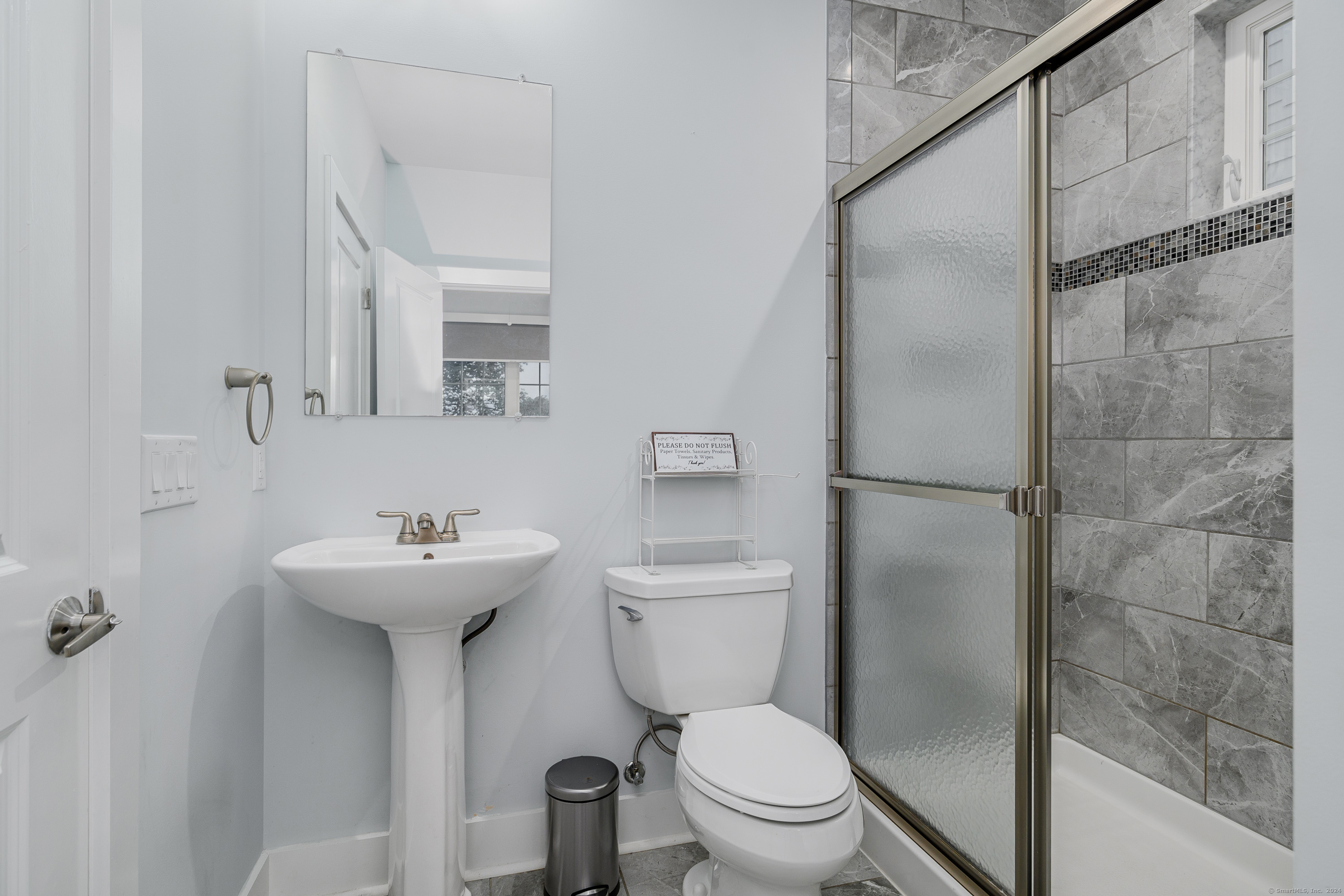 1039 Reef Road