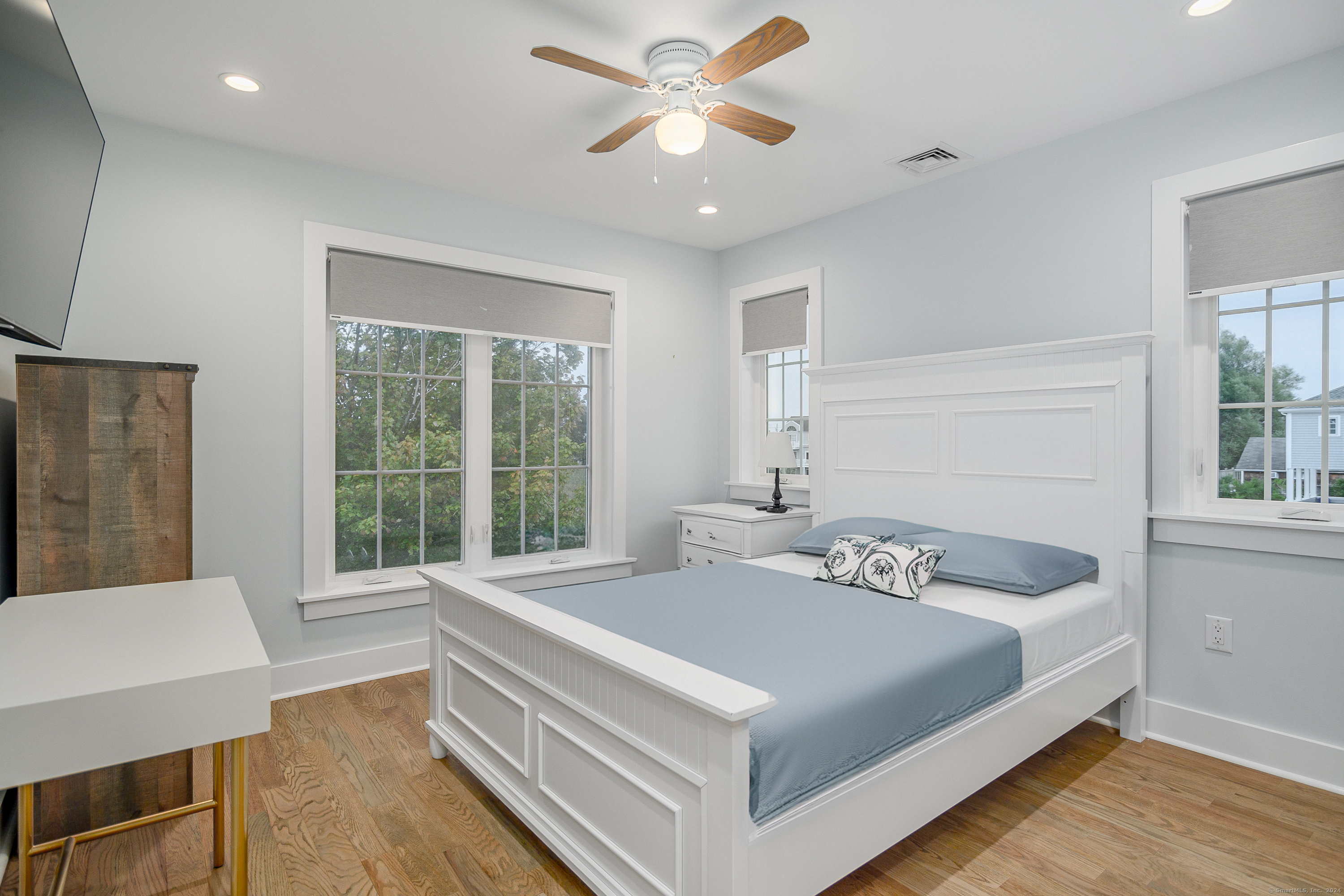 1039 Reef Road