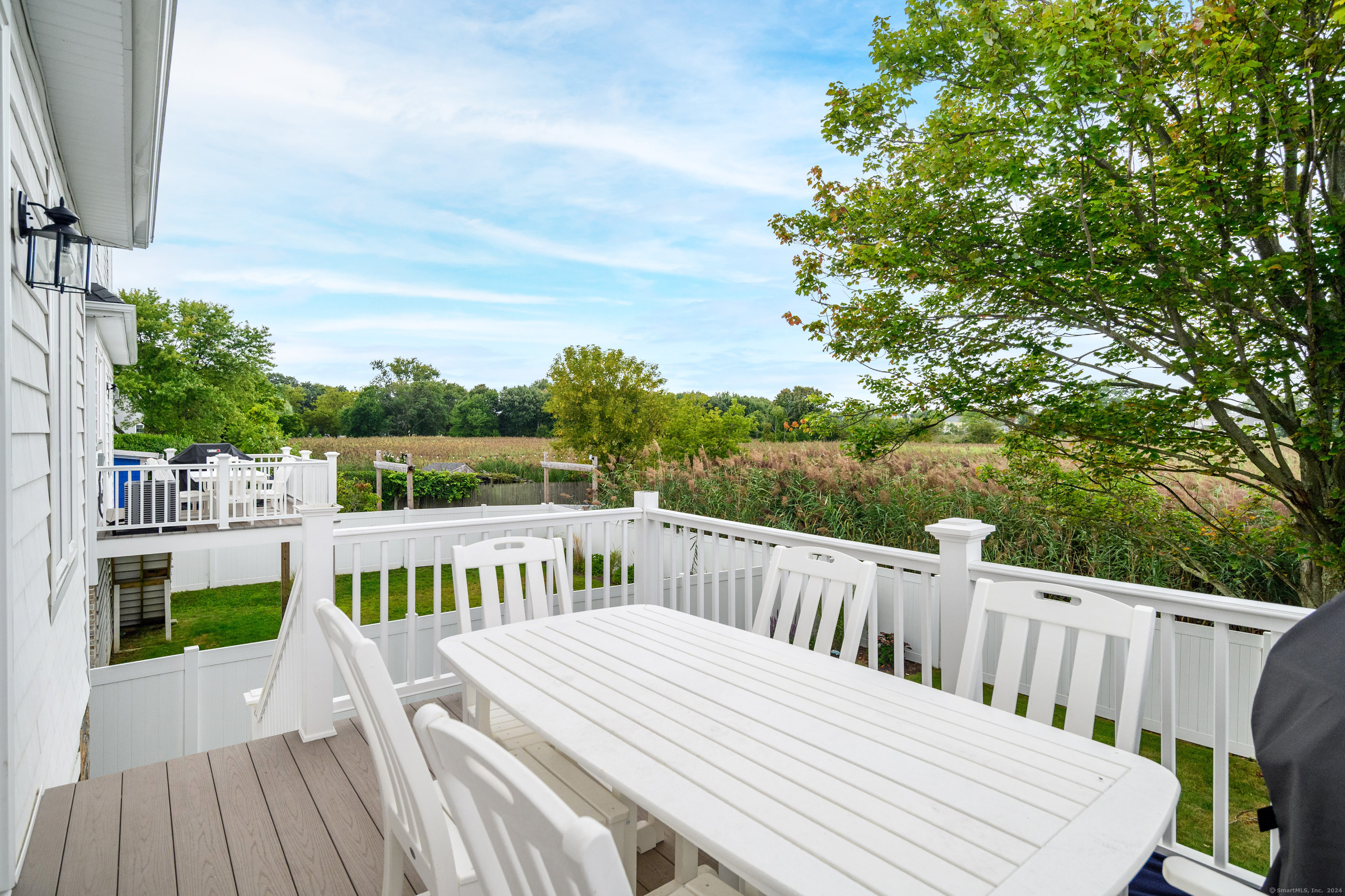 1039 Reef Road