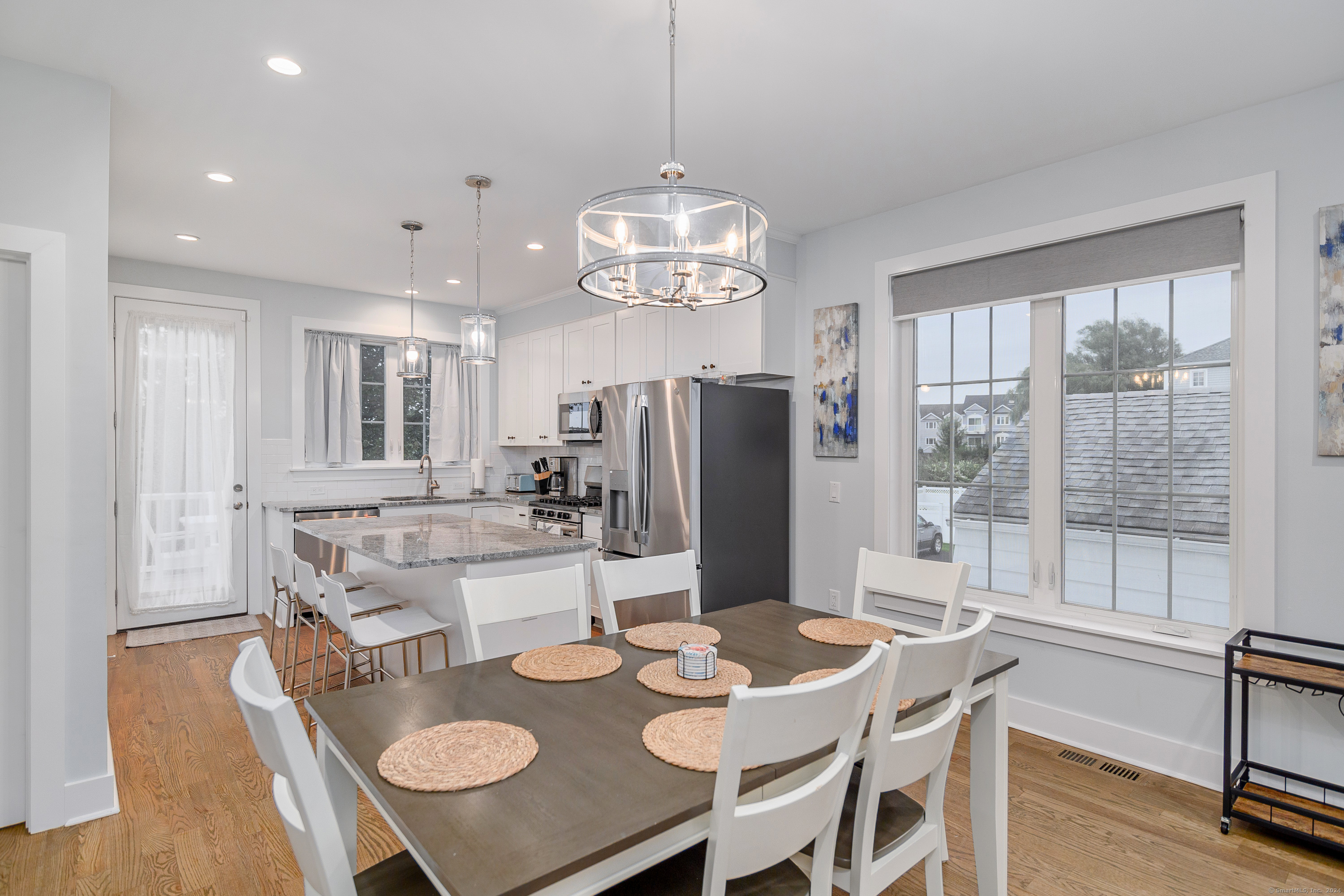 1039 Reef Road