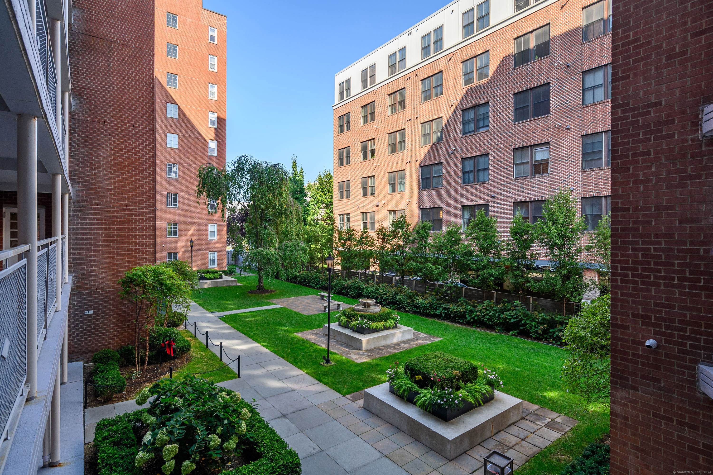 700 Summer Street APT 2C