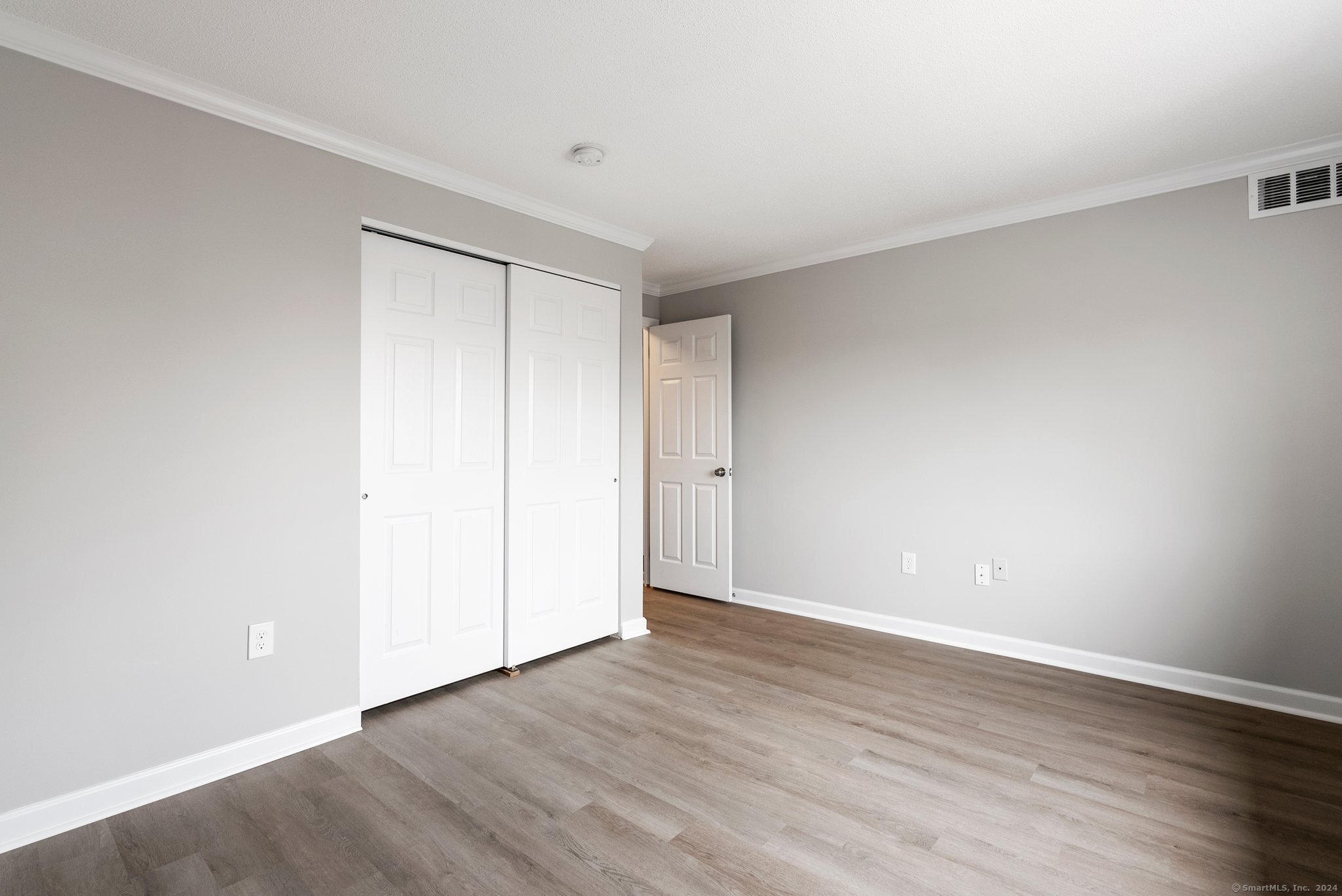 1409 Harbor View Drive 1409