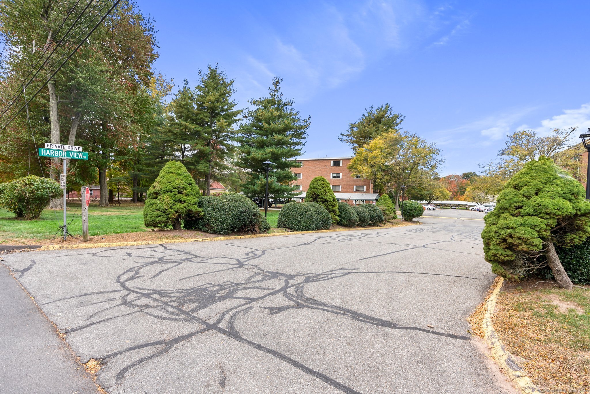 1409 Harbor View Drive 1409