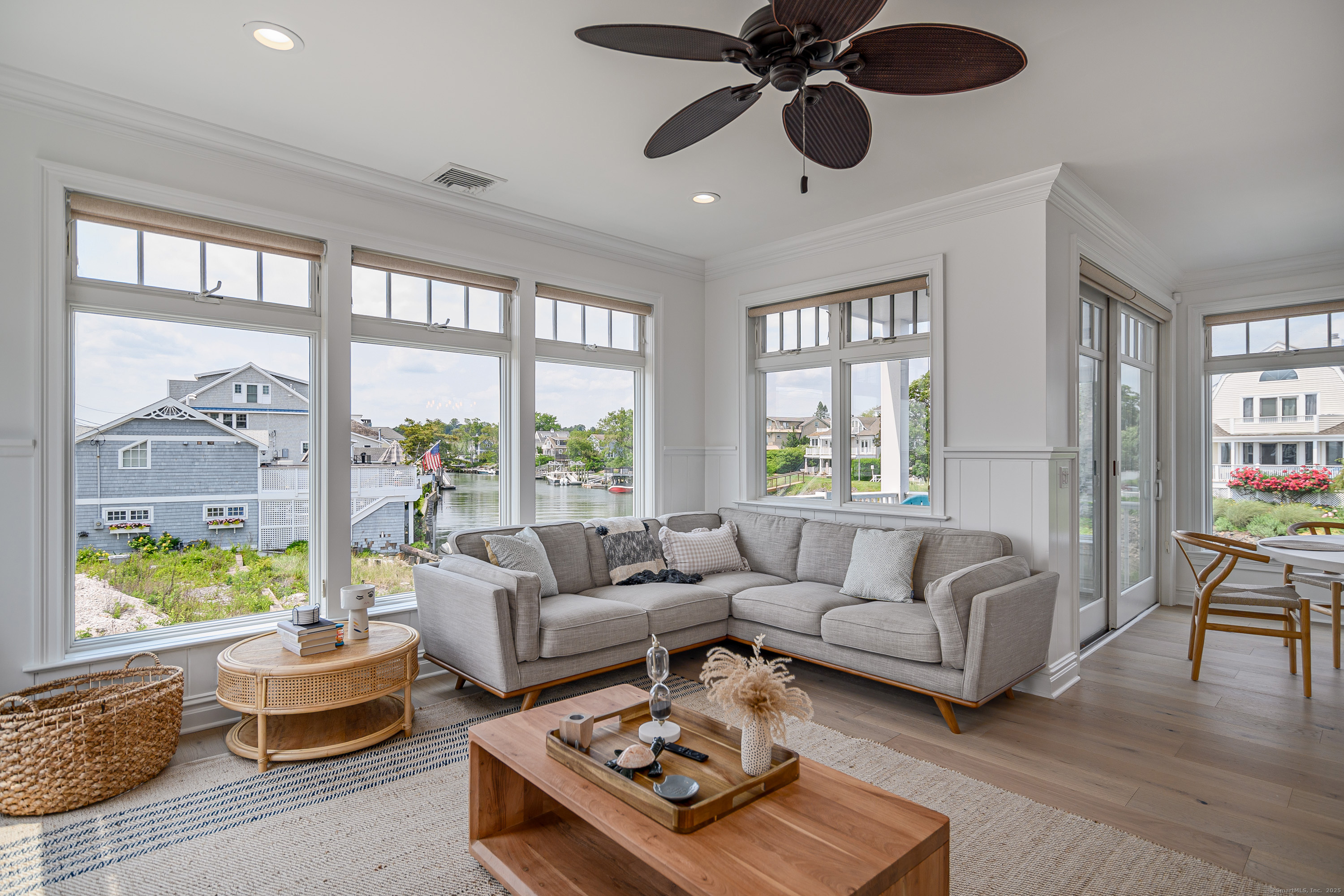 2154 Fairfield Beach Road