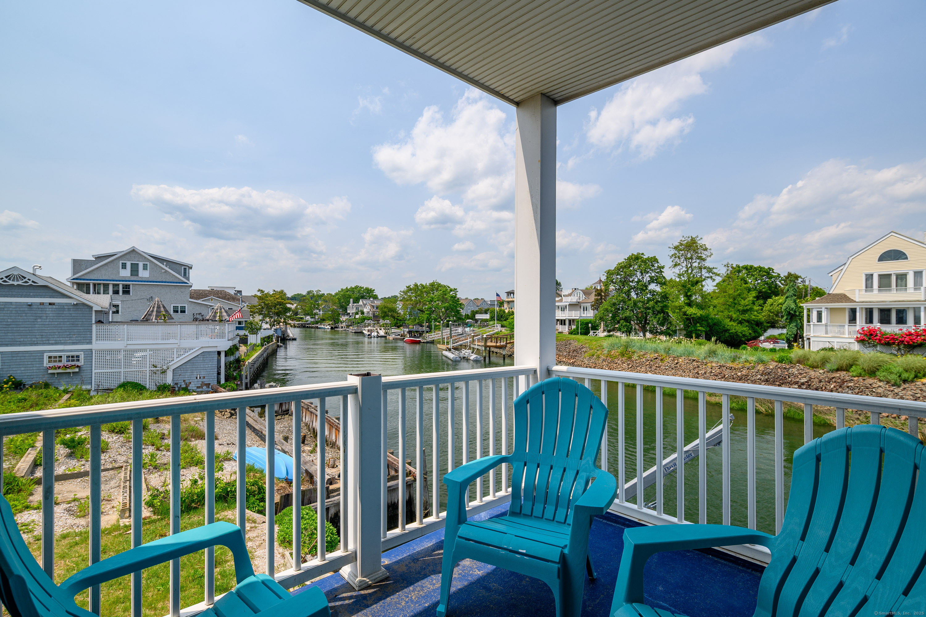 2154 Fairfield Beach Road