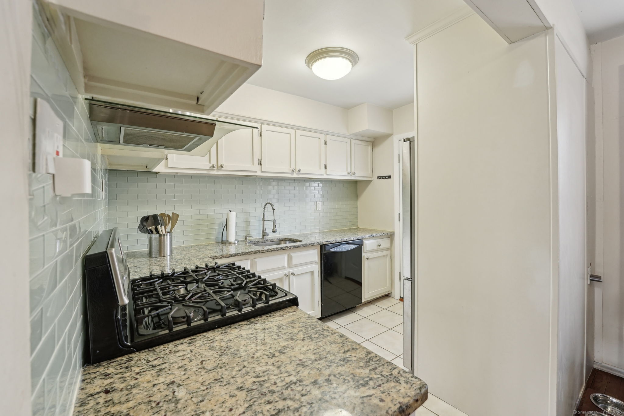 73 Hope Street 28A