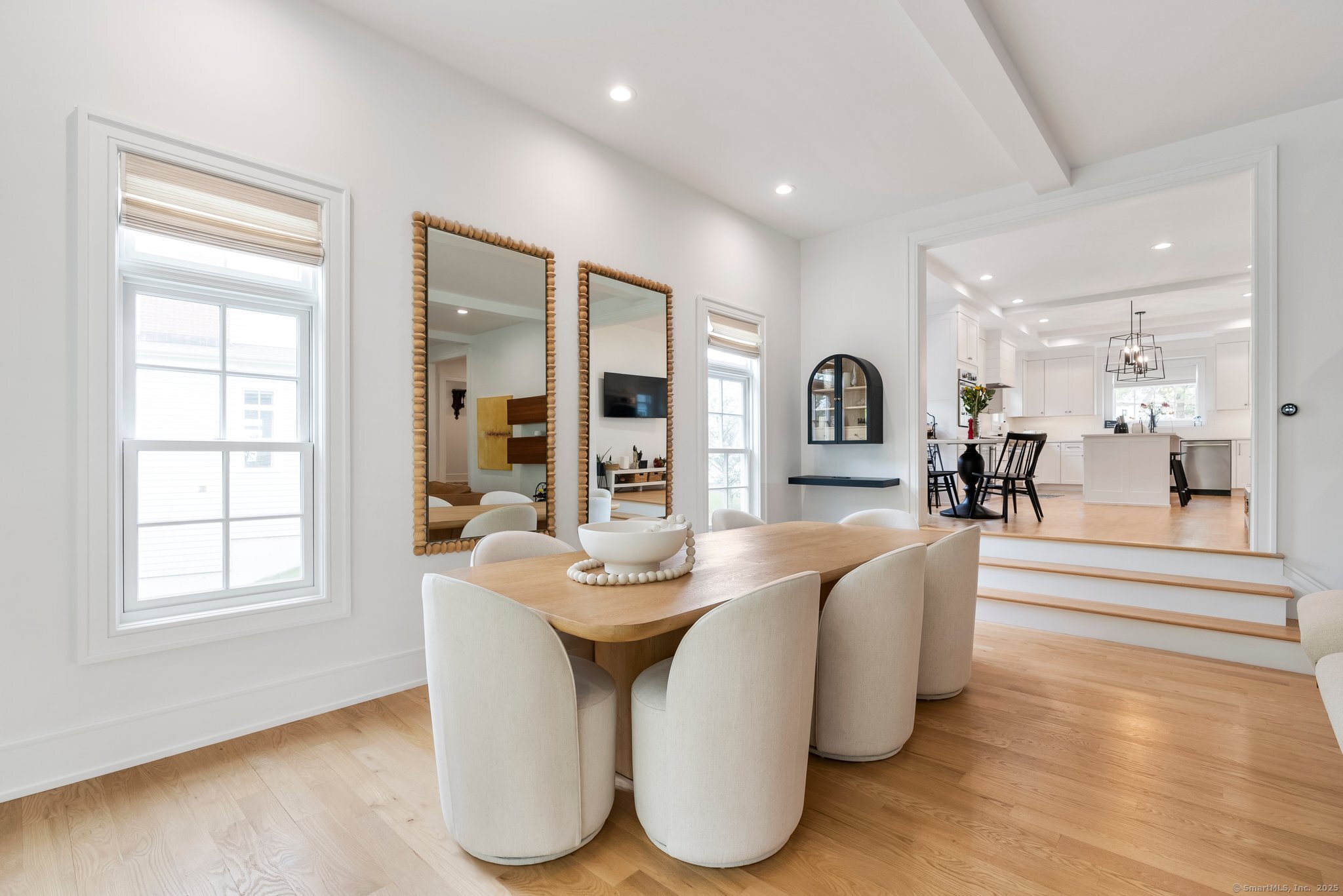 9 Damia Drive 9