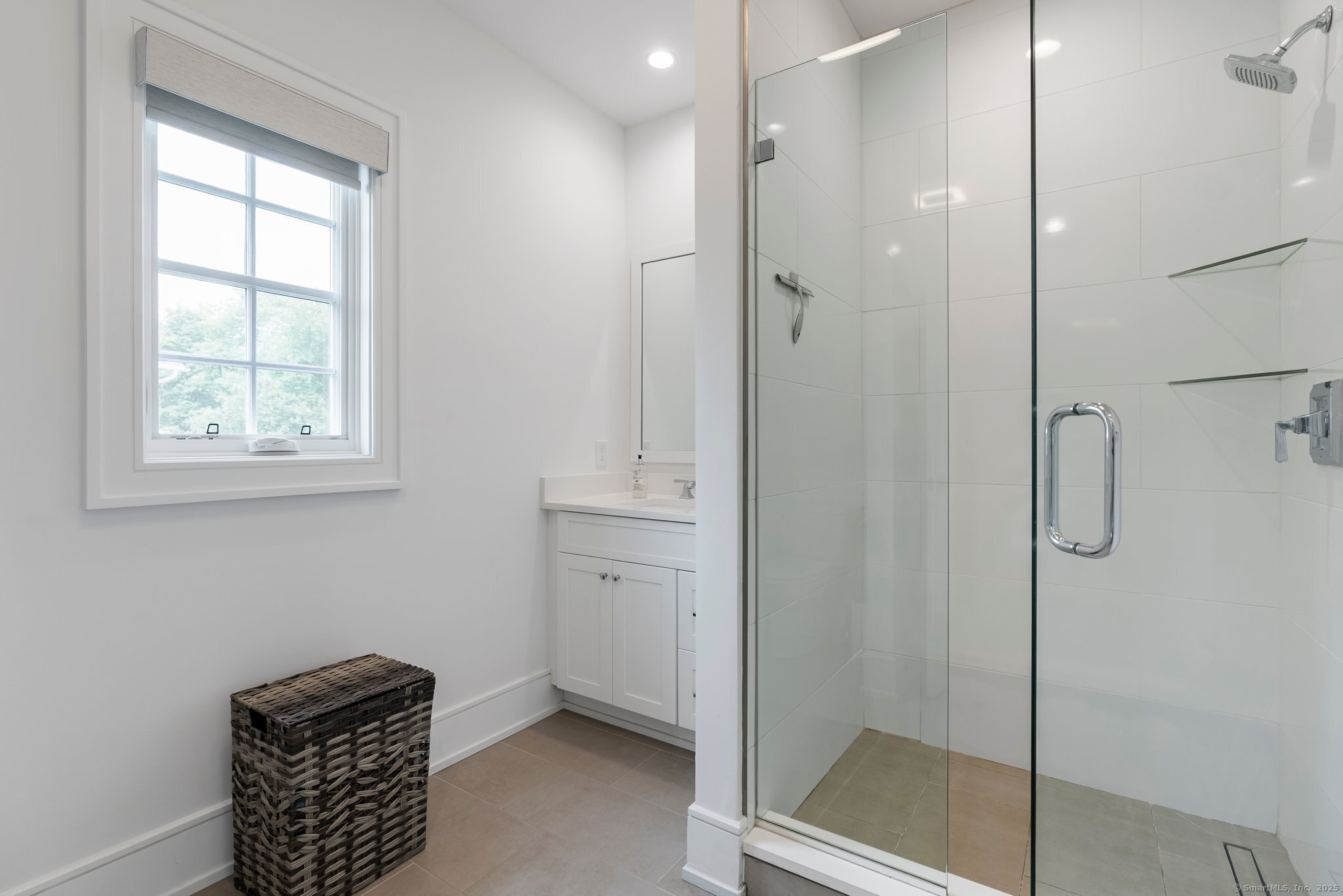 9 Damia Drive 9