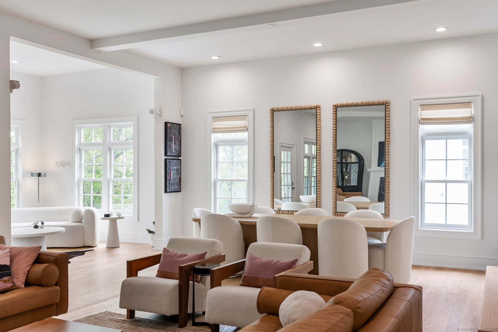 9 Damia Drive 9