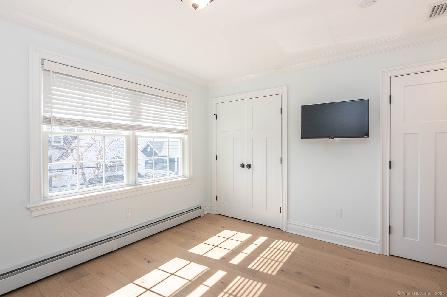 1140 Fairfield Beach Road