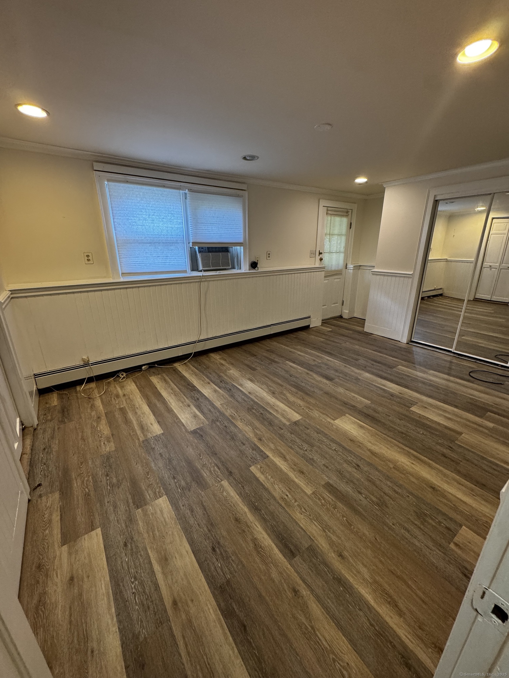 43 Plumtrees Road A