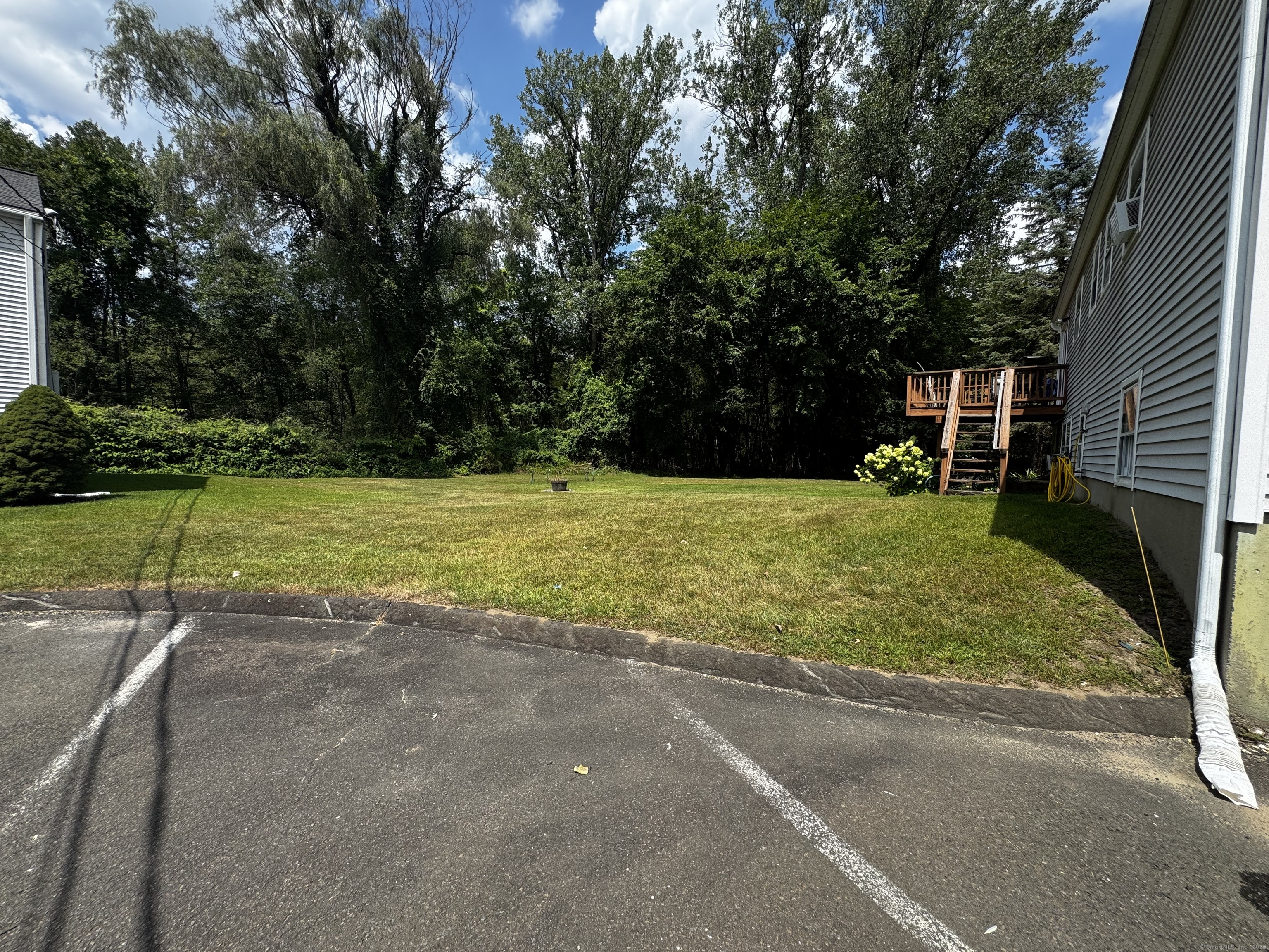 43 Plumtrees Road A