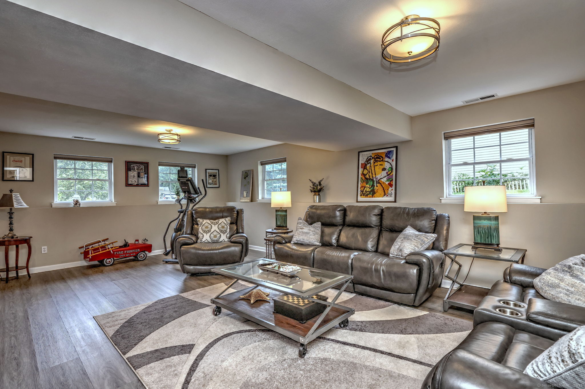 11 Peppermill Drive
