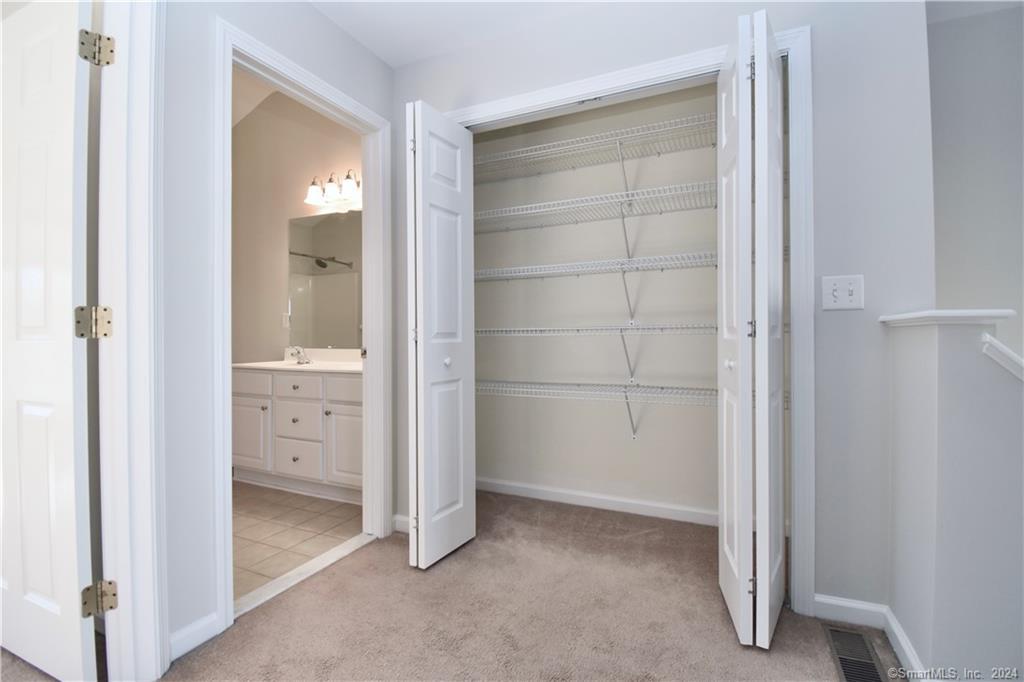 Briar Woods Community