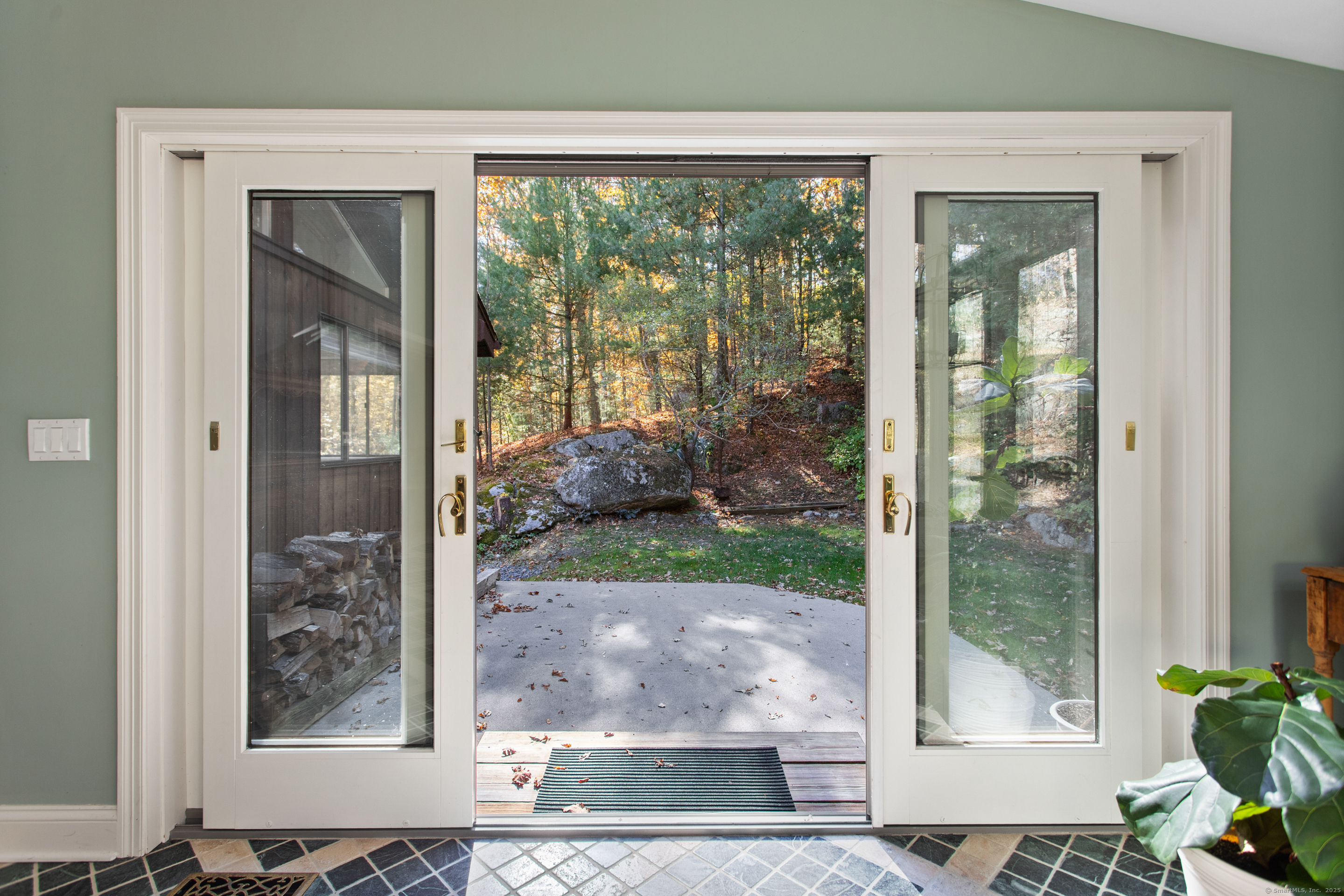 Devil’s Den Preserve