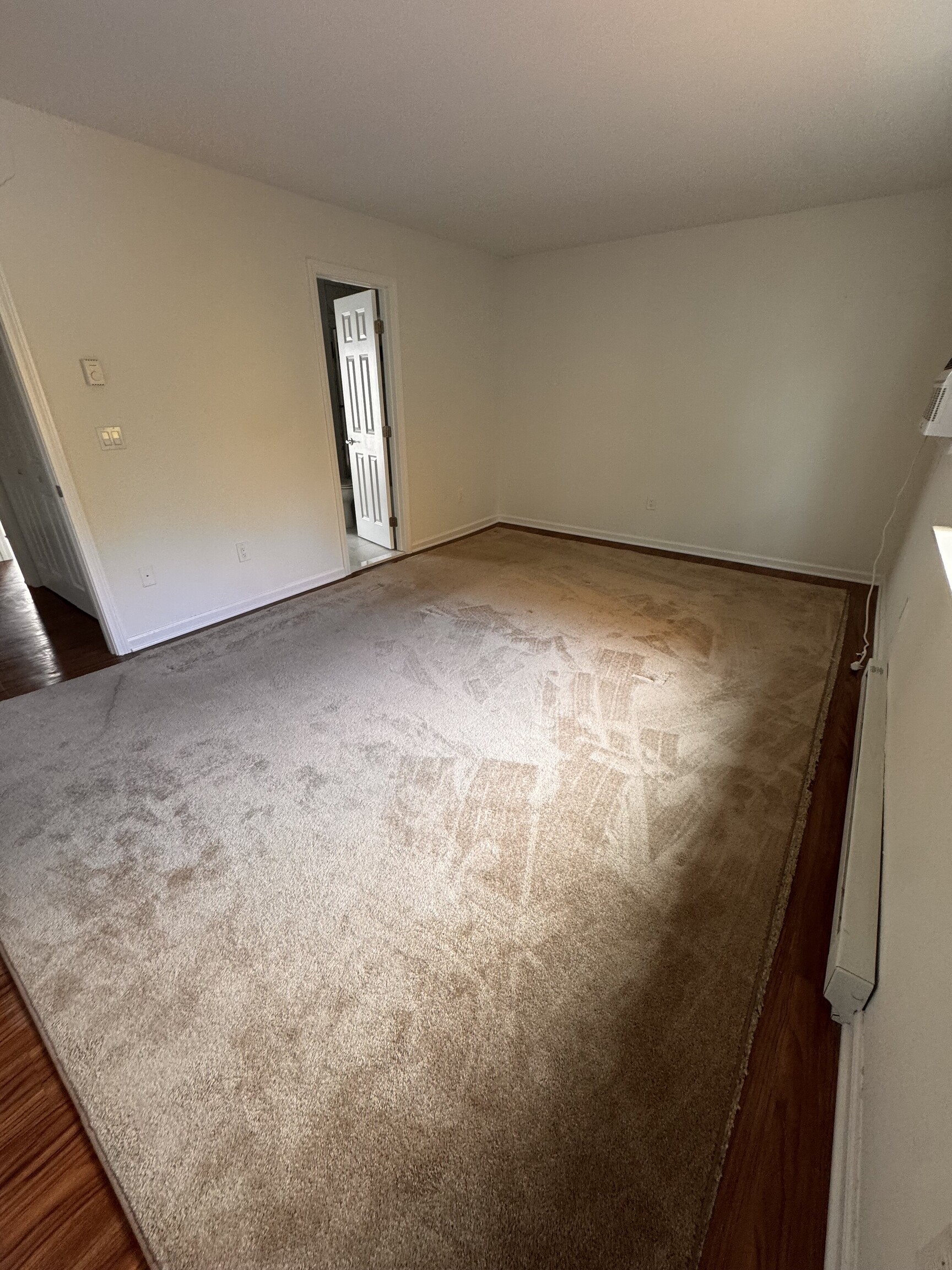 18 Triangle Street B4