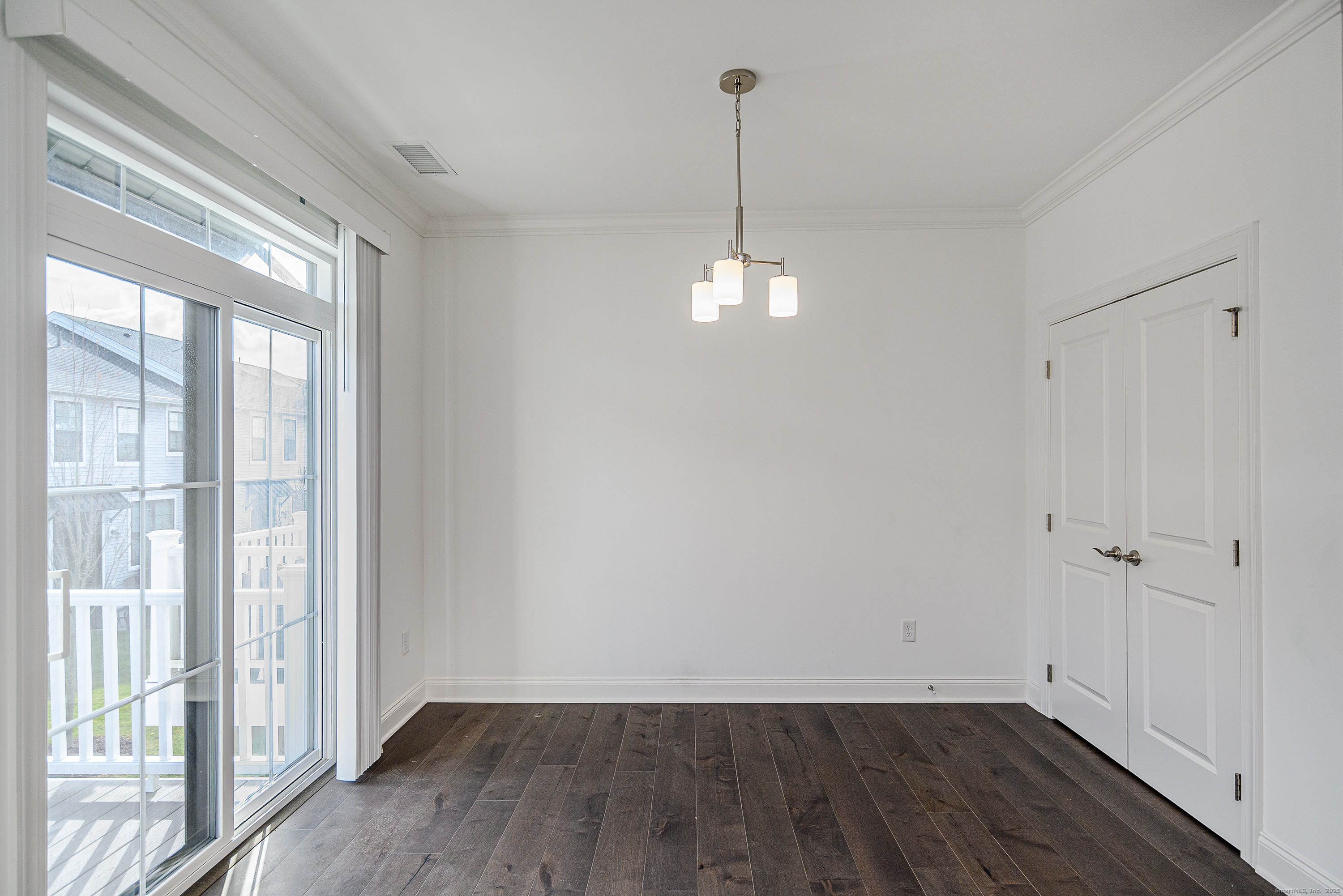 8 Brentwood Circle 8