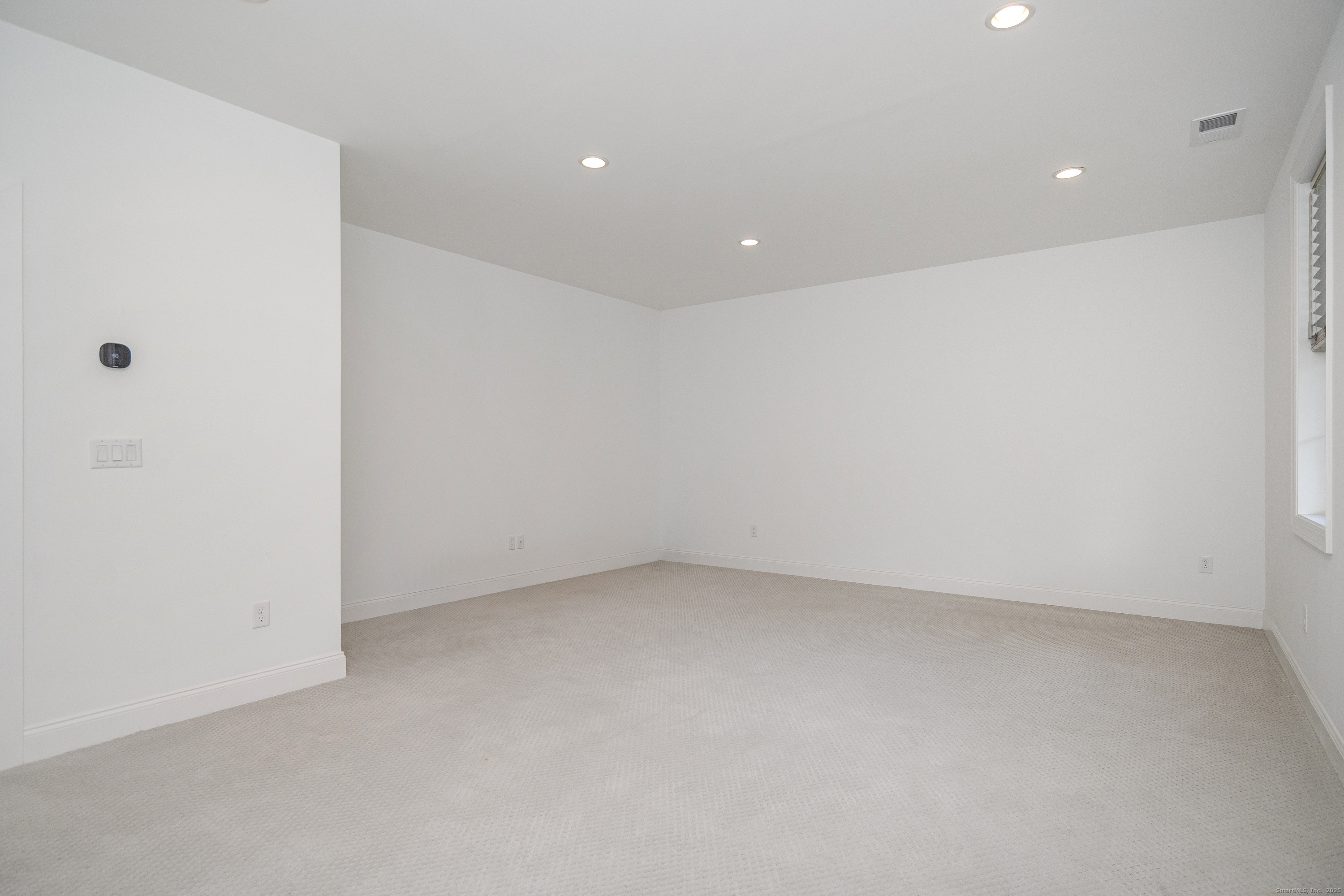 8 Brentwood Circle 8