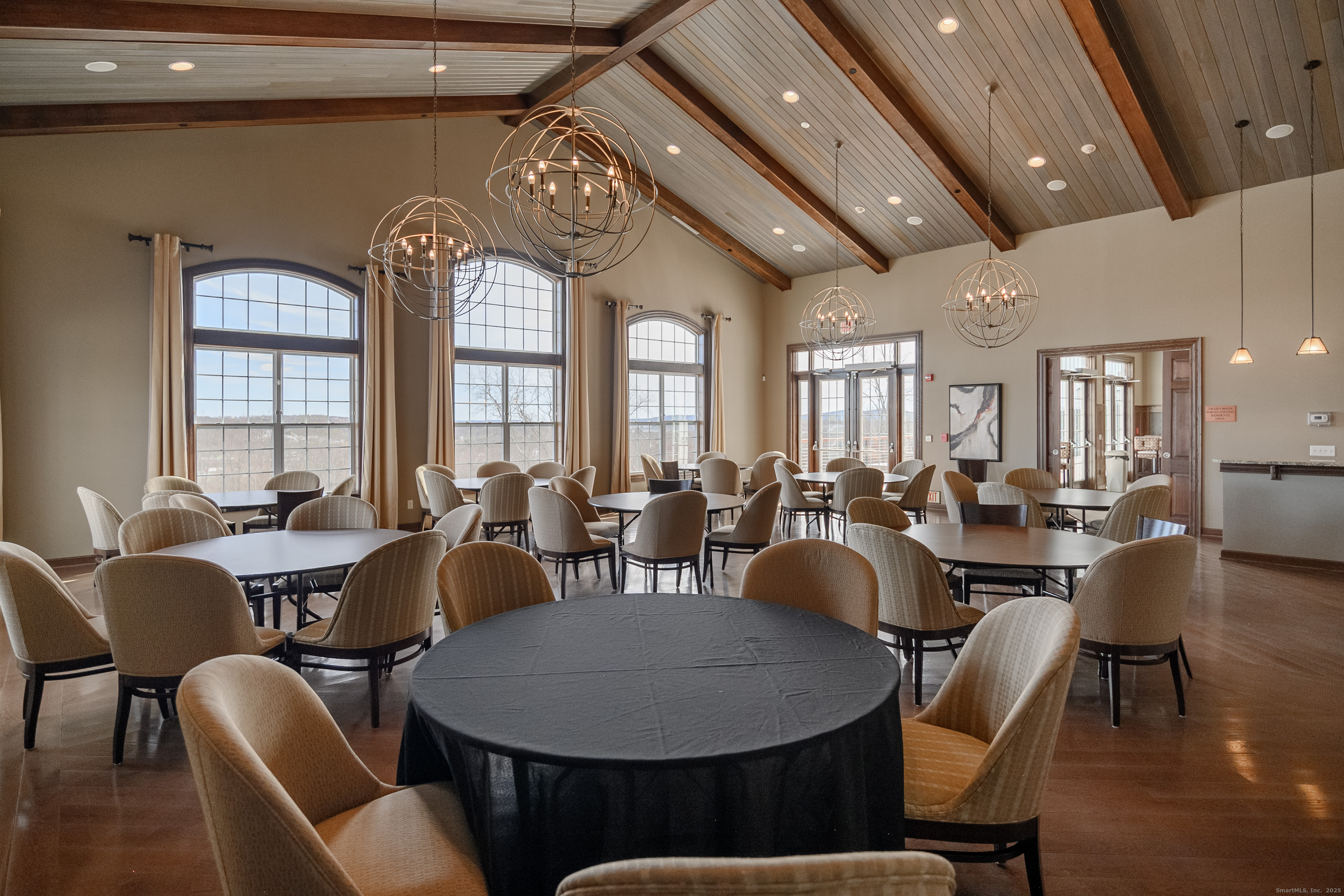 8 Brentwood Circle 8