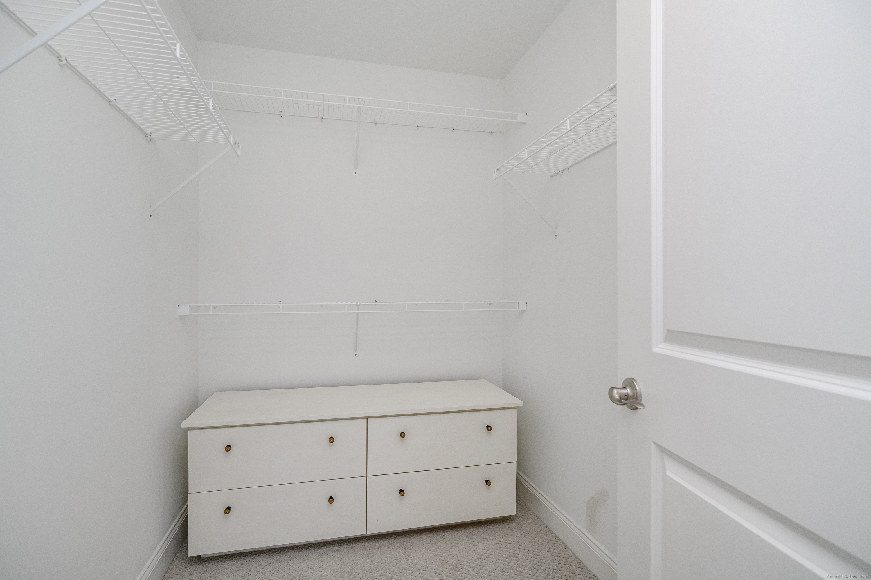 8 Brentwood Circle 8