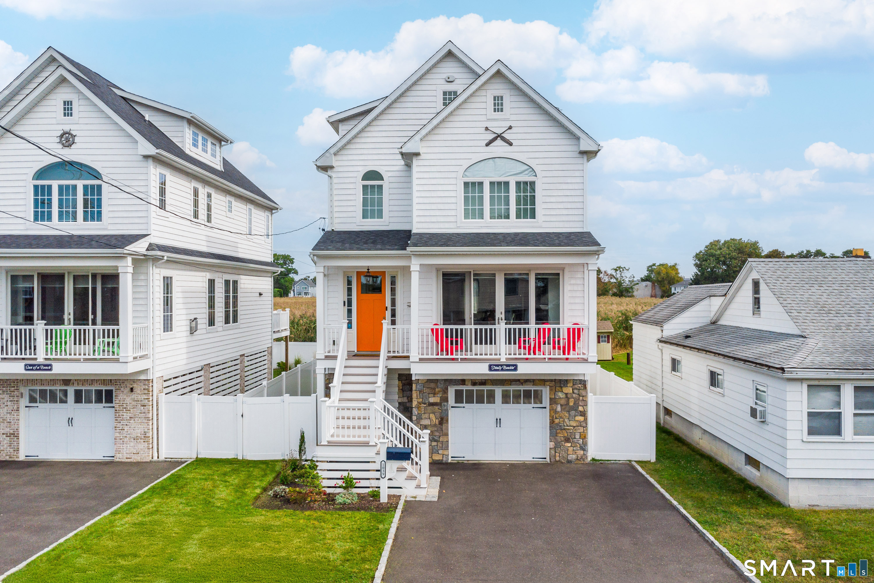 1039 Reef Road