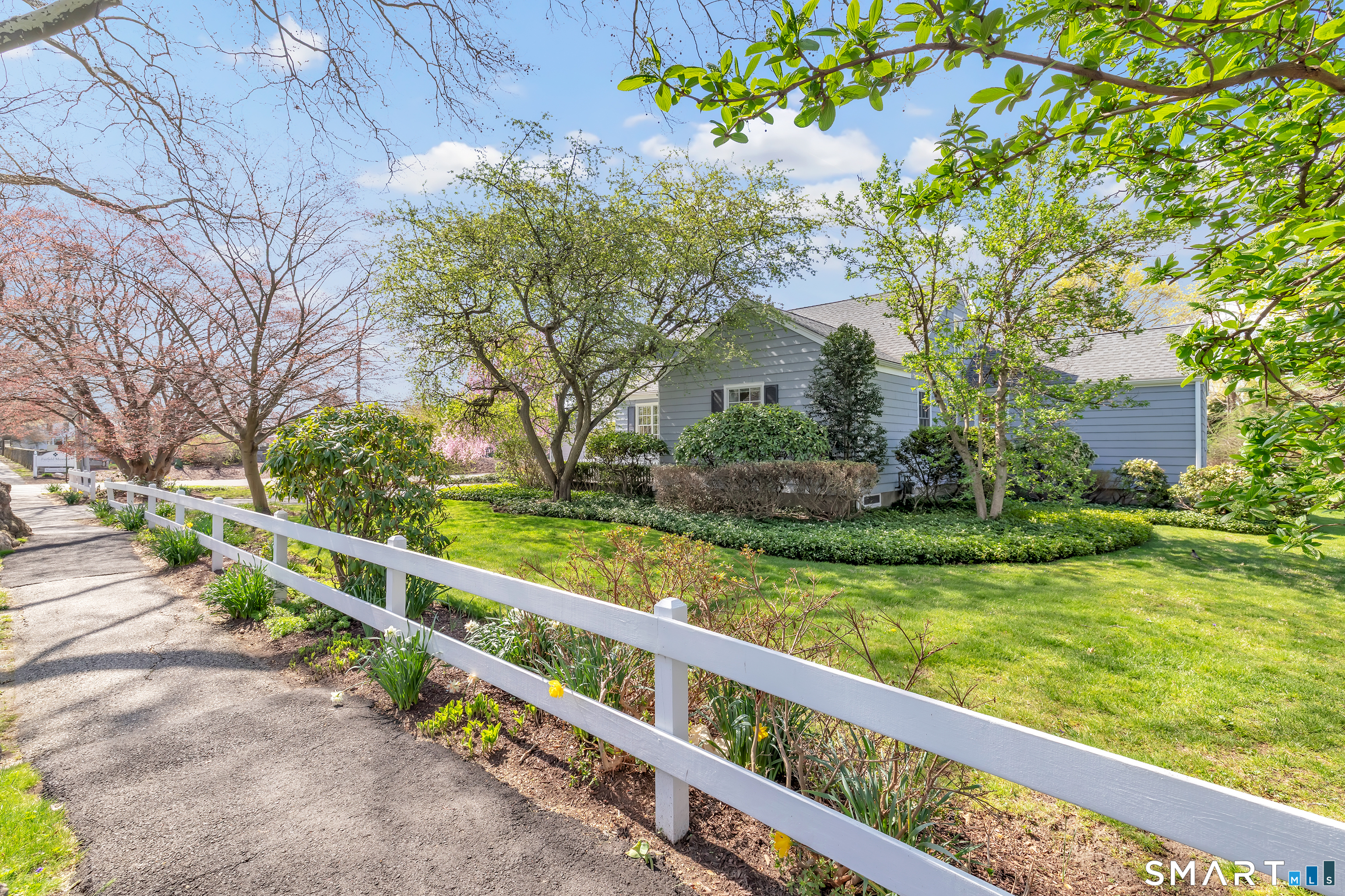 364 Beach Road