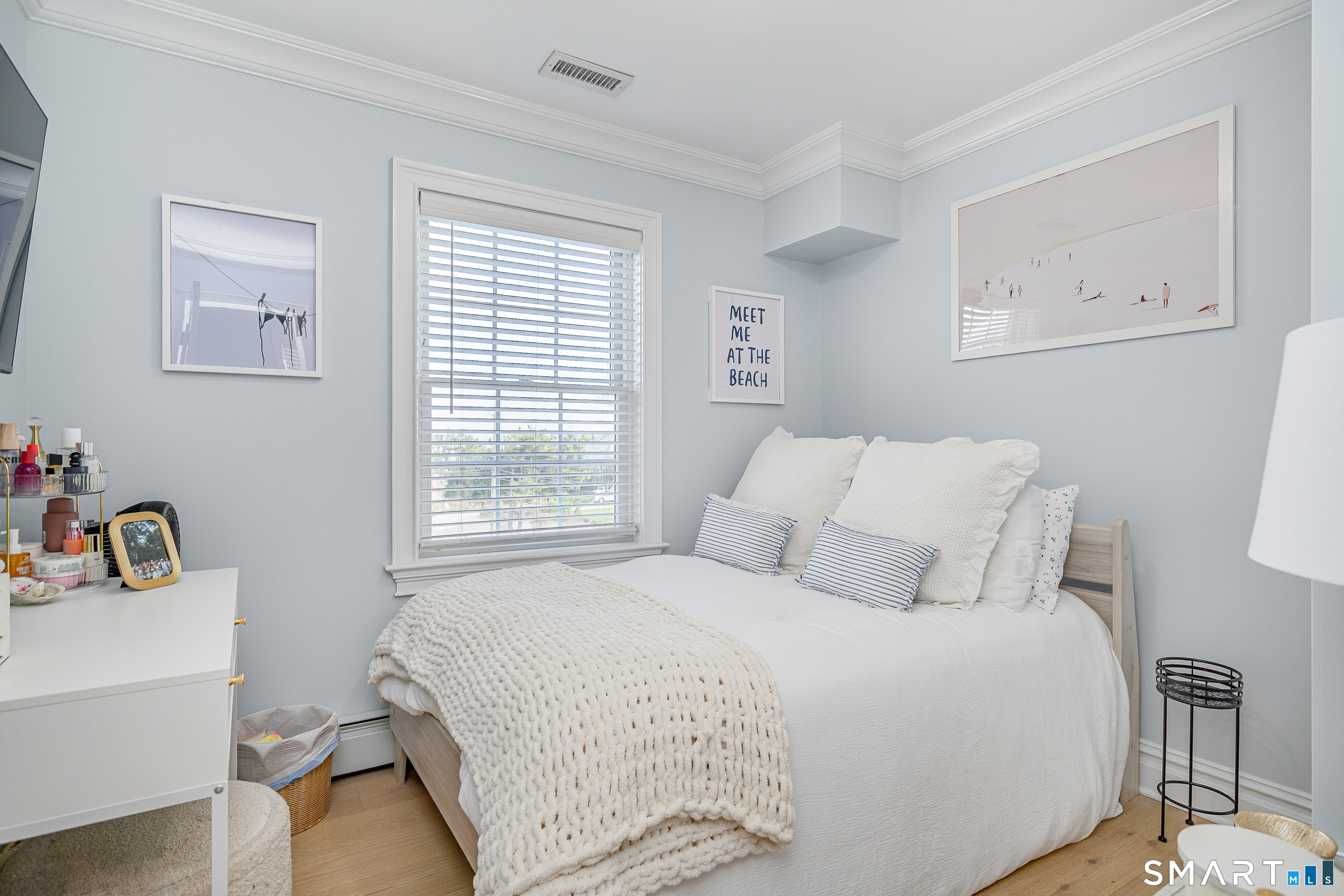 1140 Fairfield Beach Road