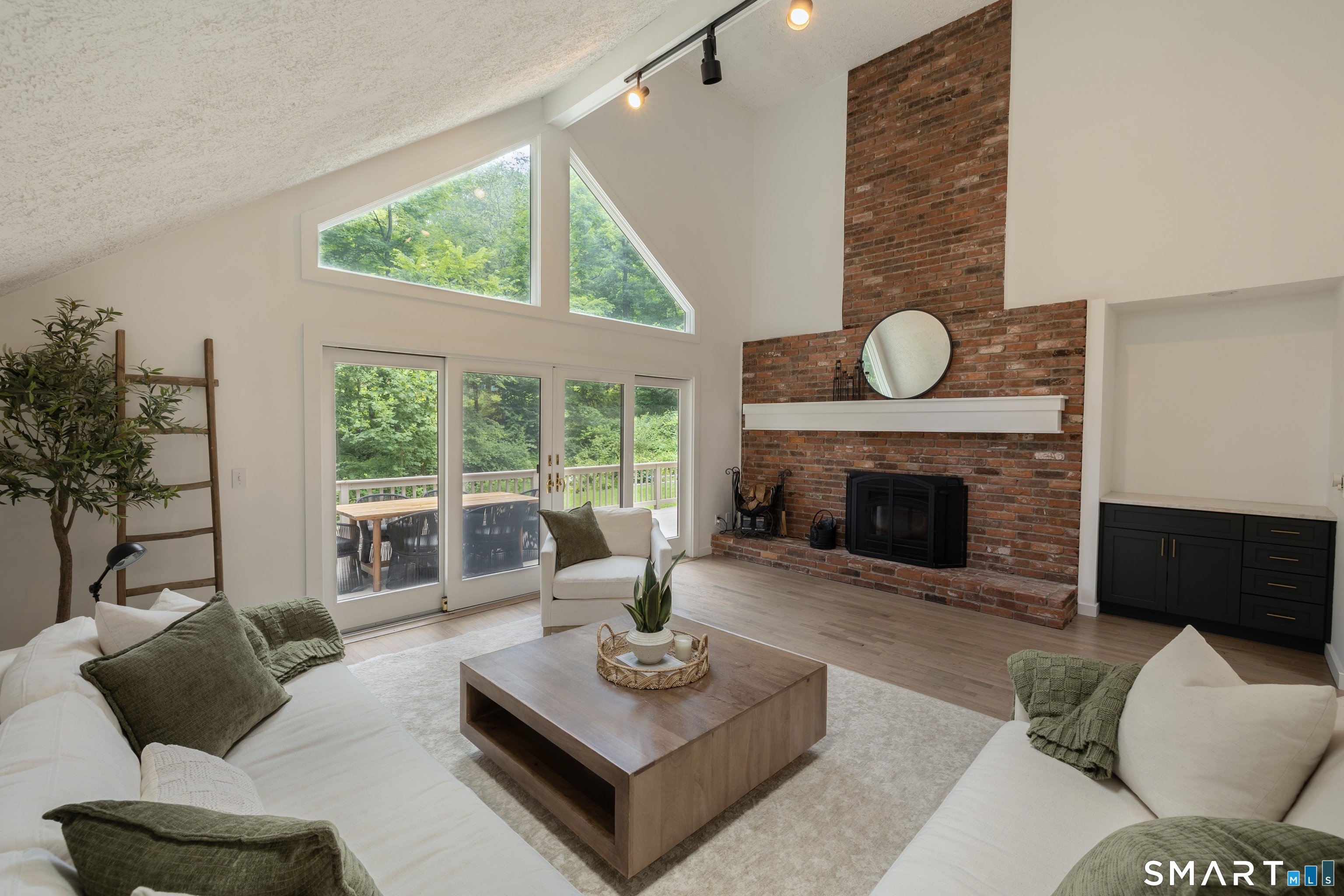35 Katrina Circle