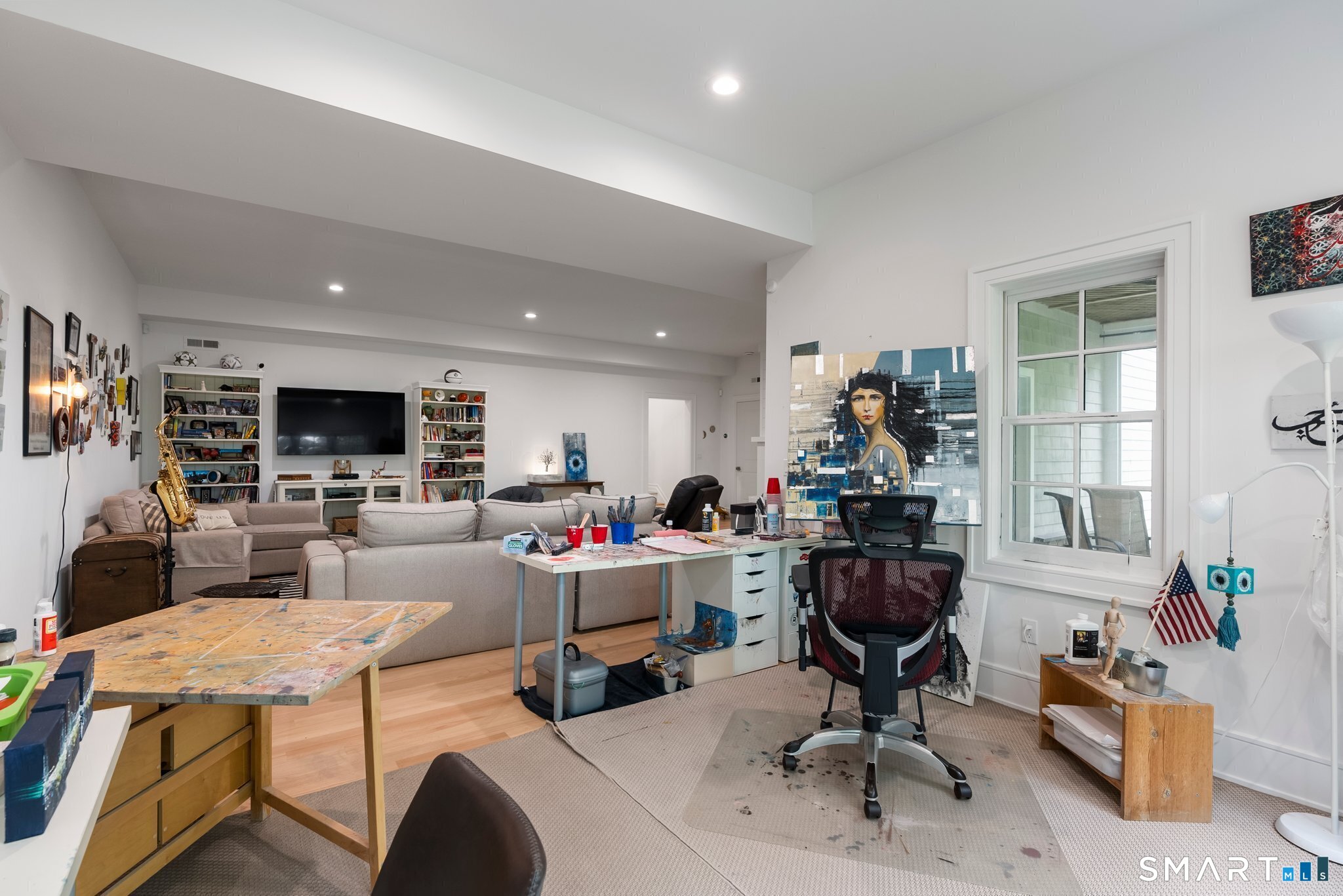 9 Damia Drive Unit: 9