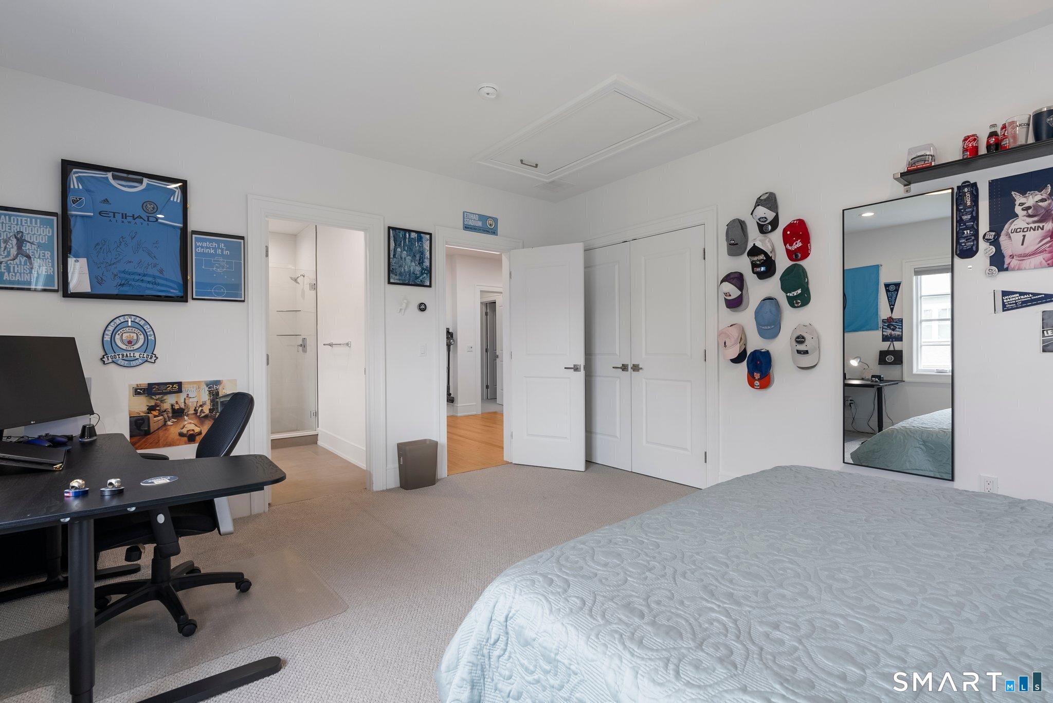9 Damia Drive Unit: 9