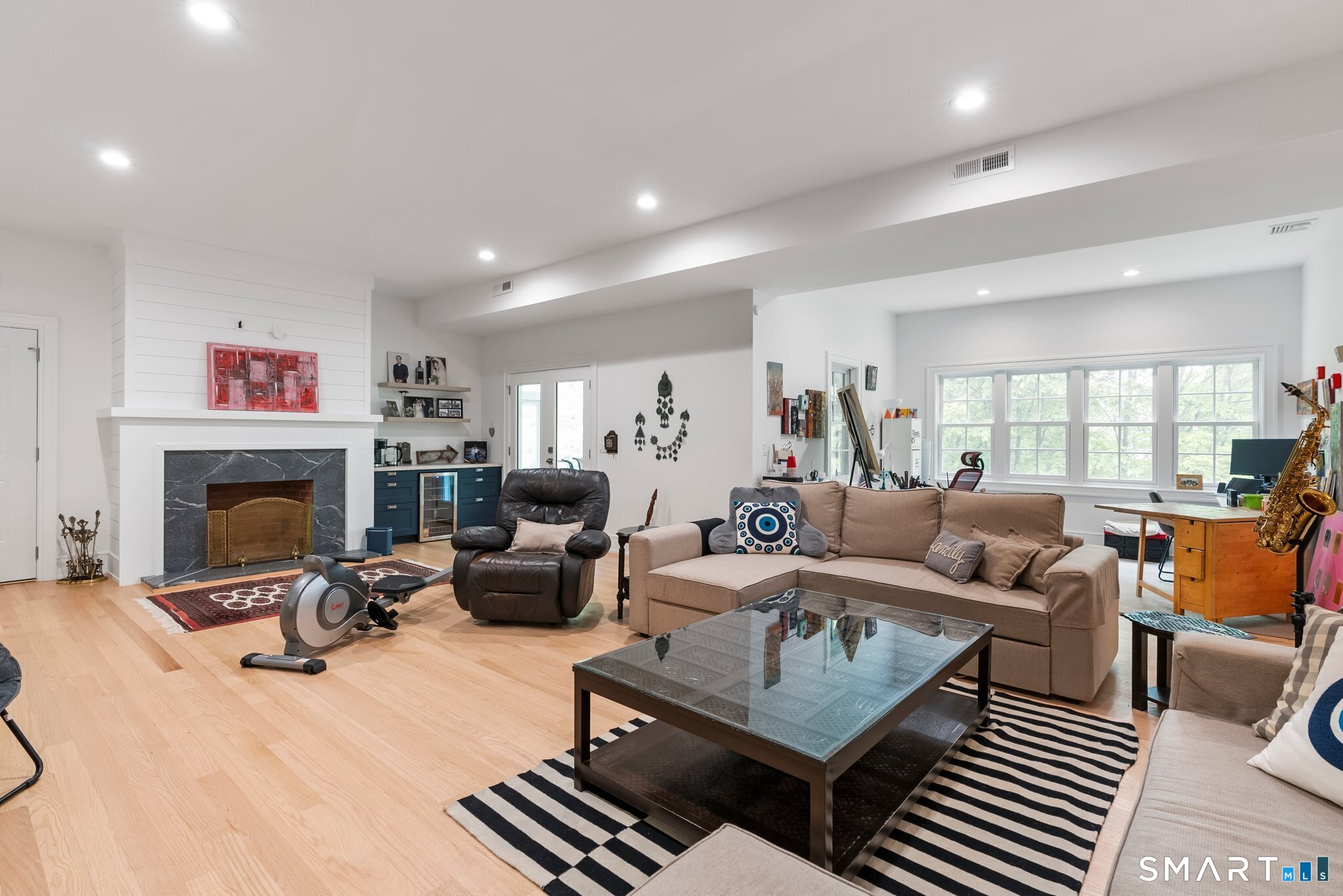 9 Damia Drive Unit: 9