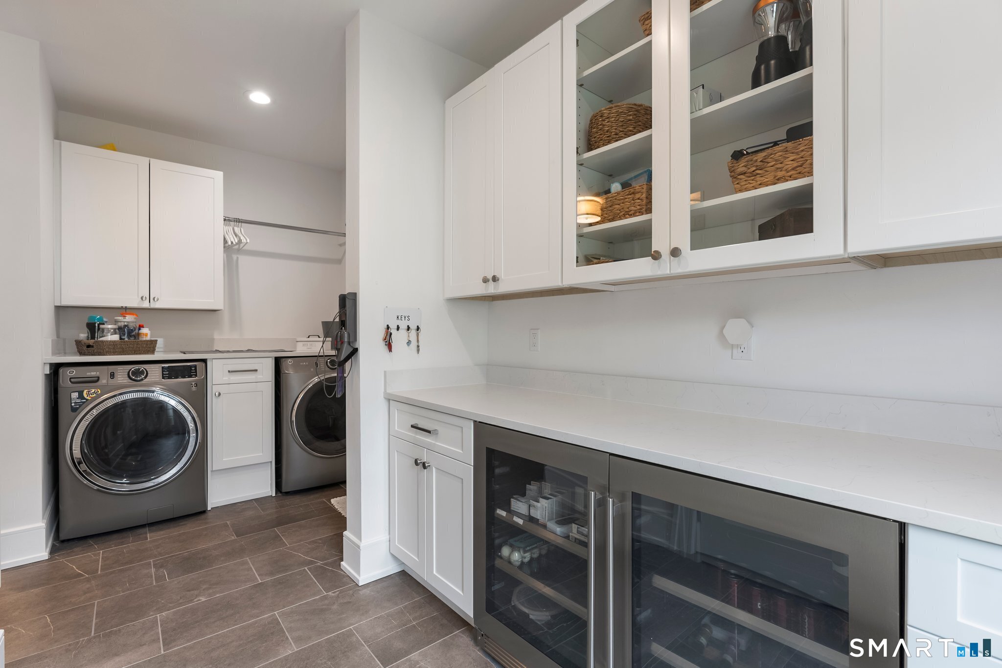 9 Damia Drive Unit: 9