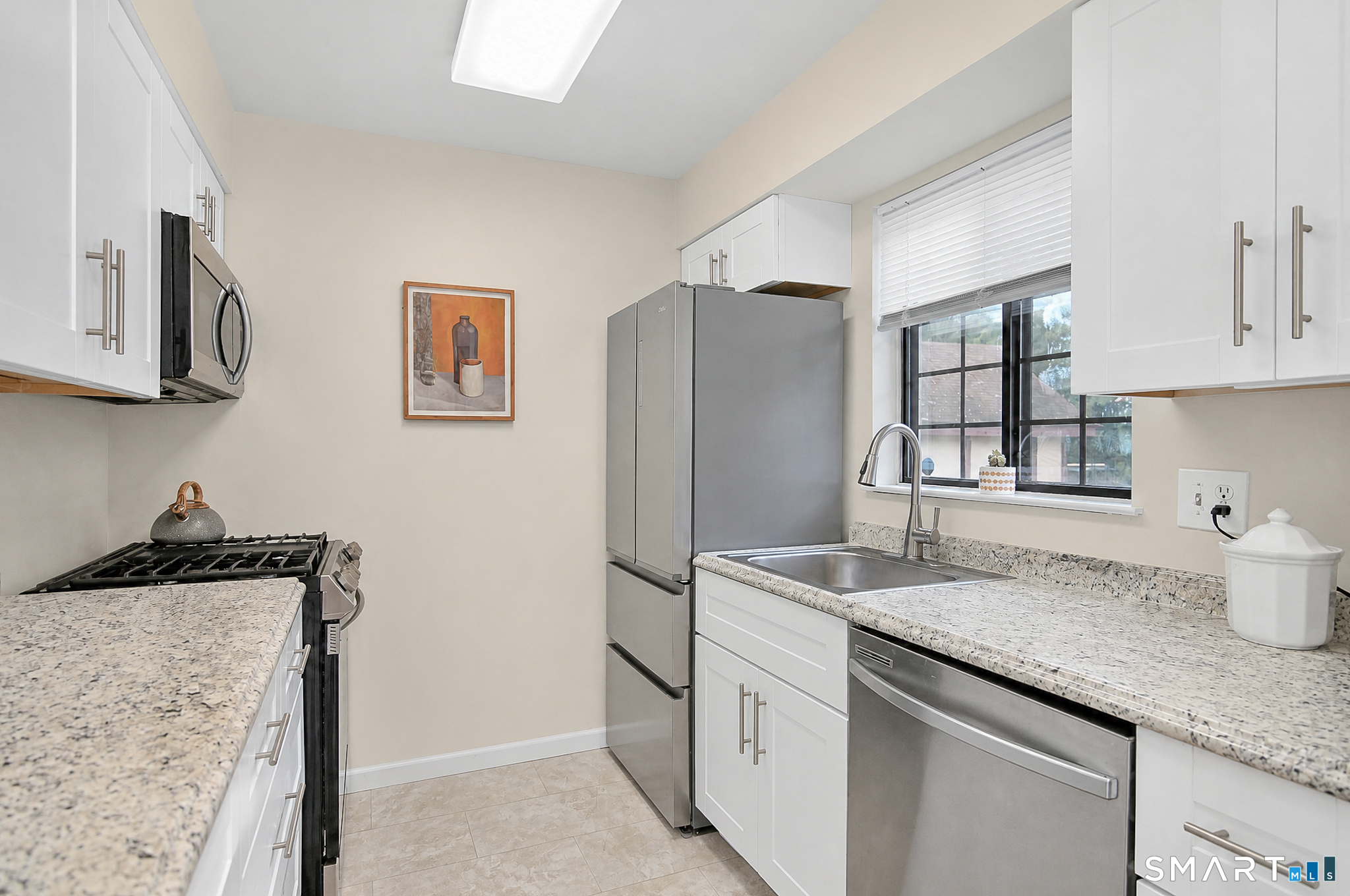 19 Eden Court Unit: 19