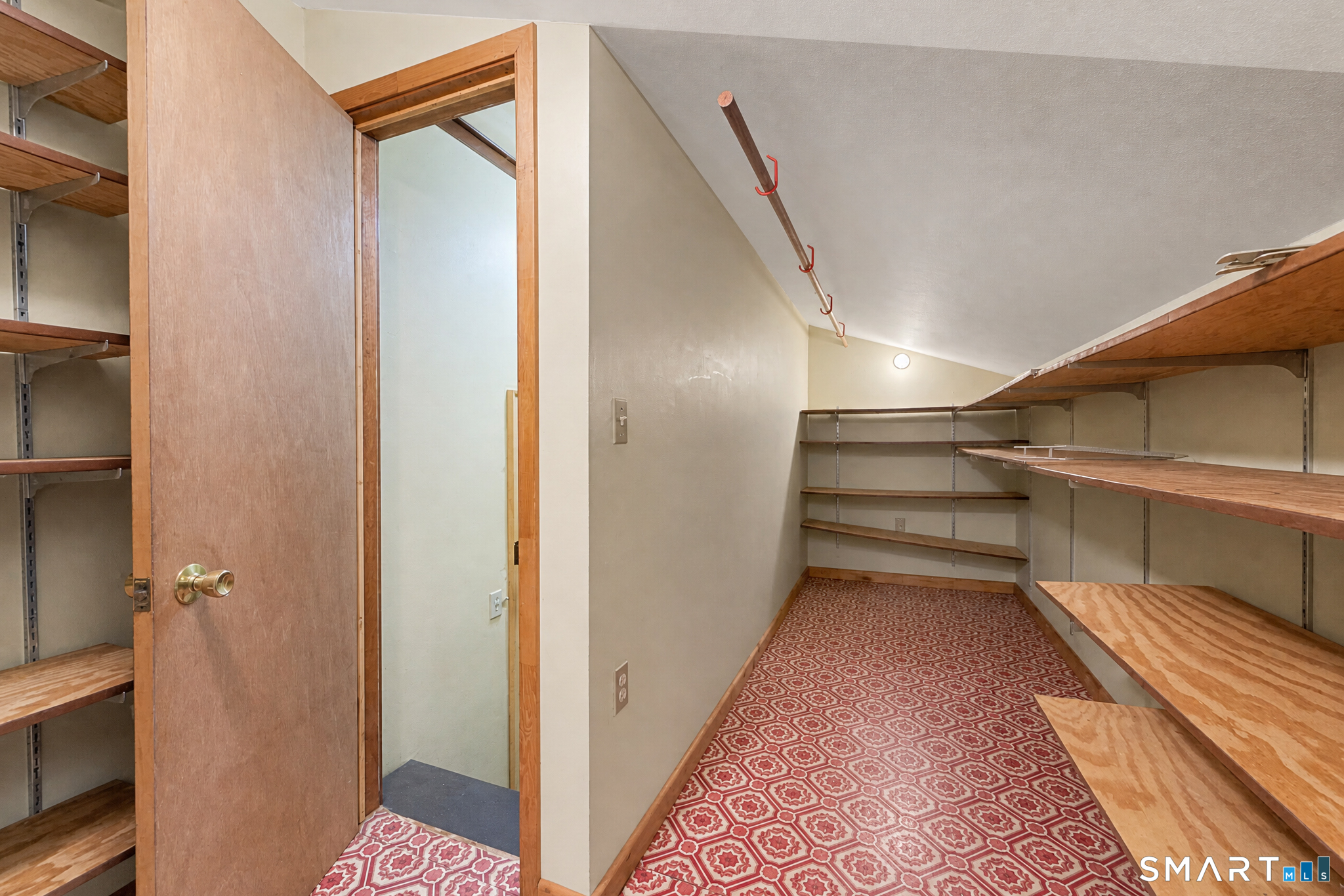 20 High Meadow Lane