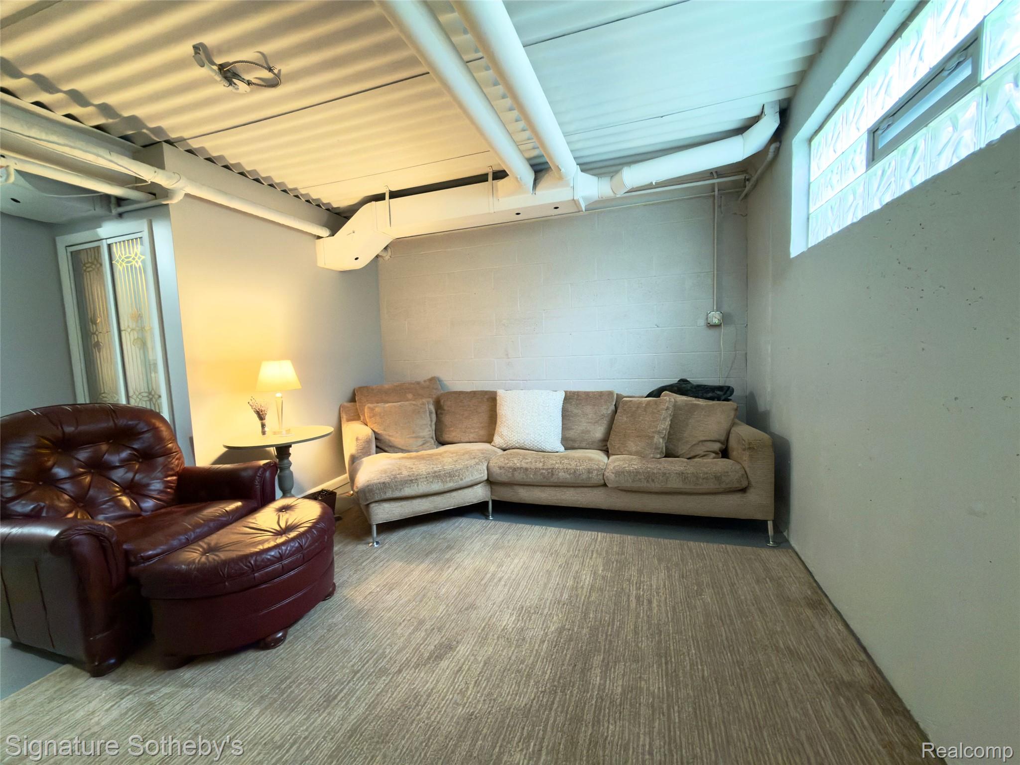 1414 Joliet Place