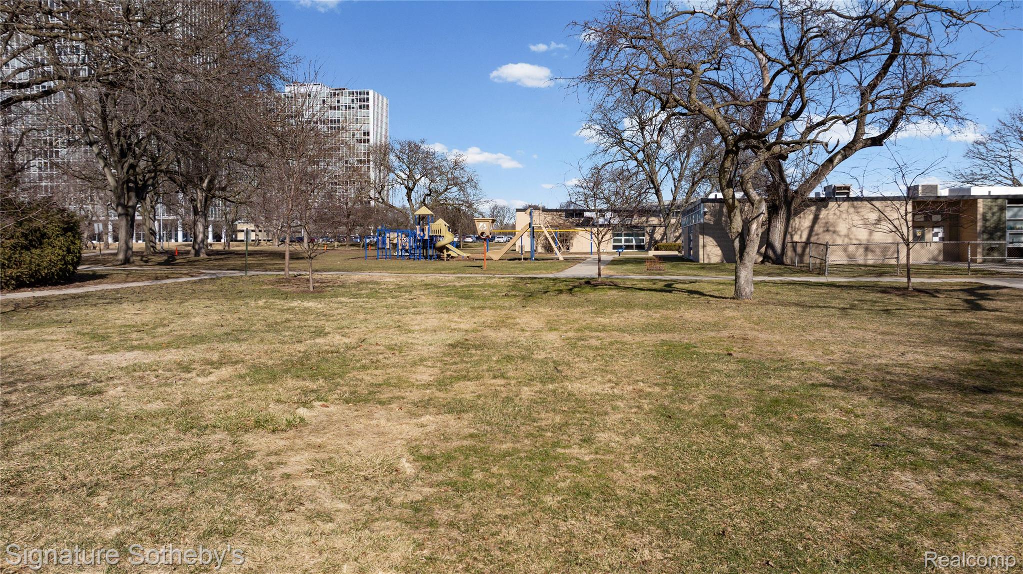 1414 Joliet Place