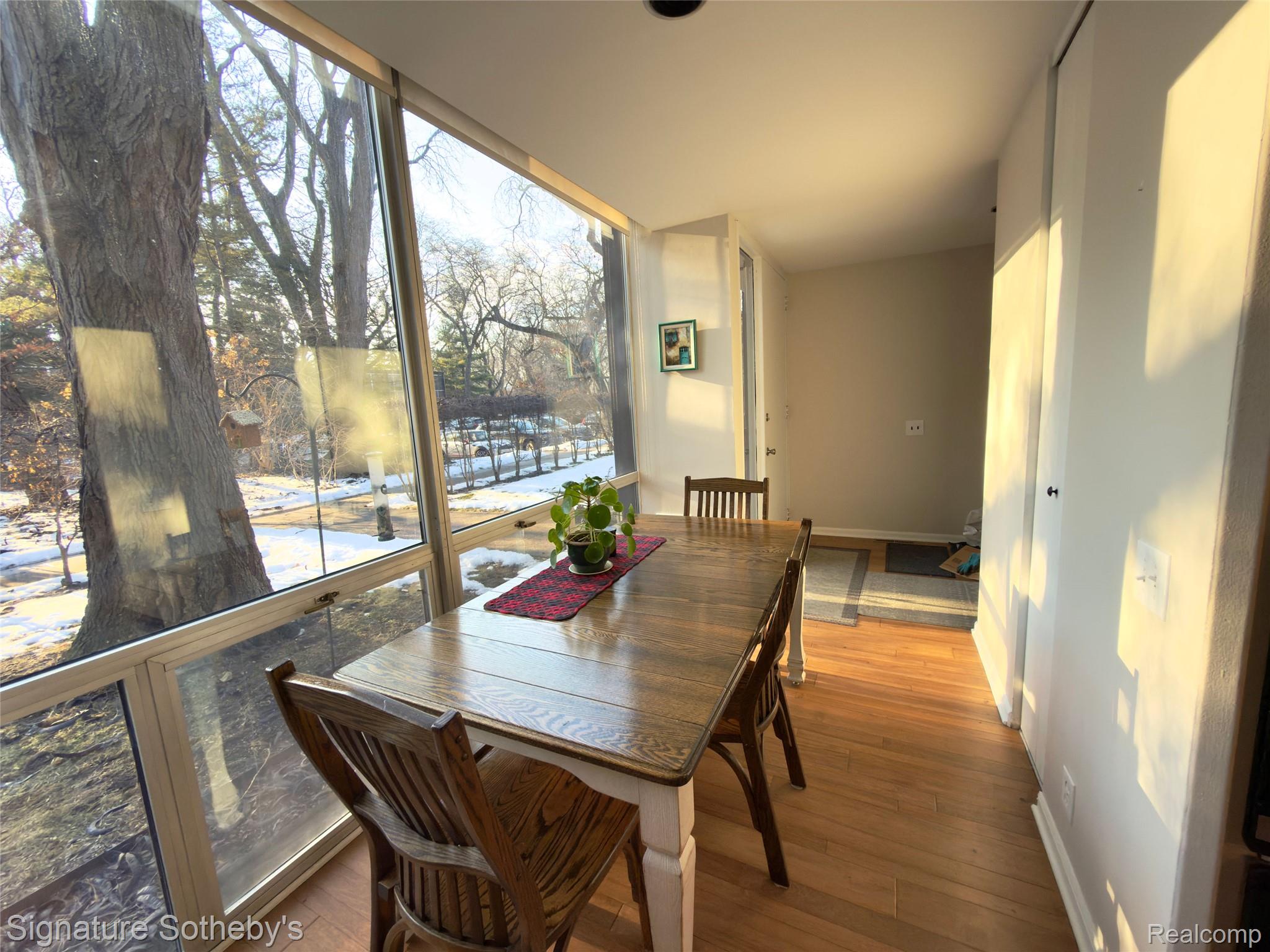 1414 Joliet Place