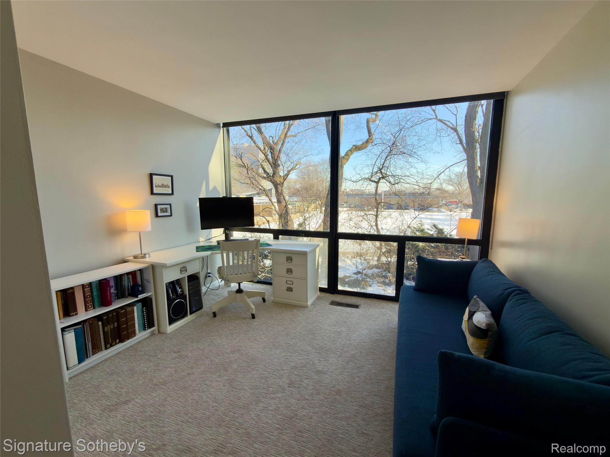 1414 Joliet Place
